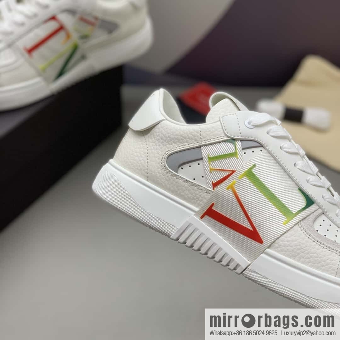 Valentino 🔥 men's and women's sneakers