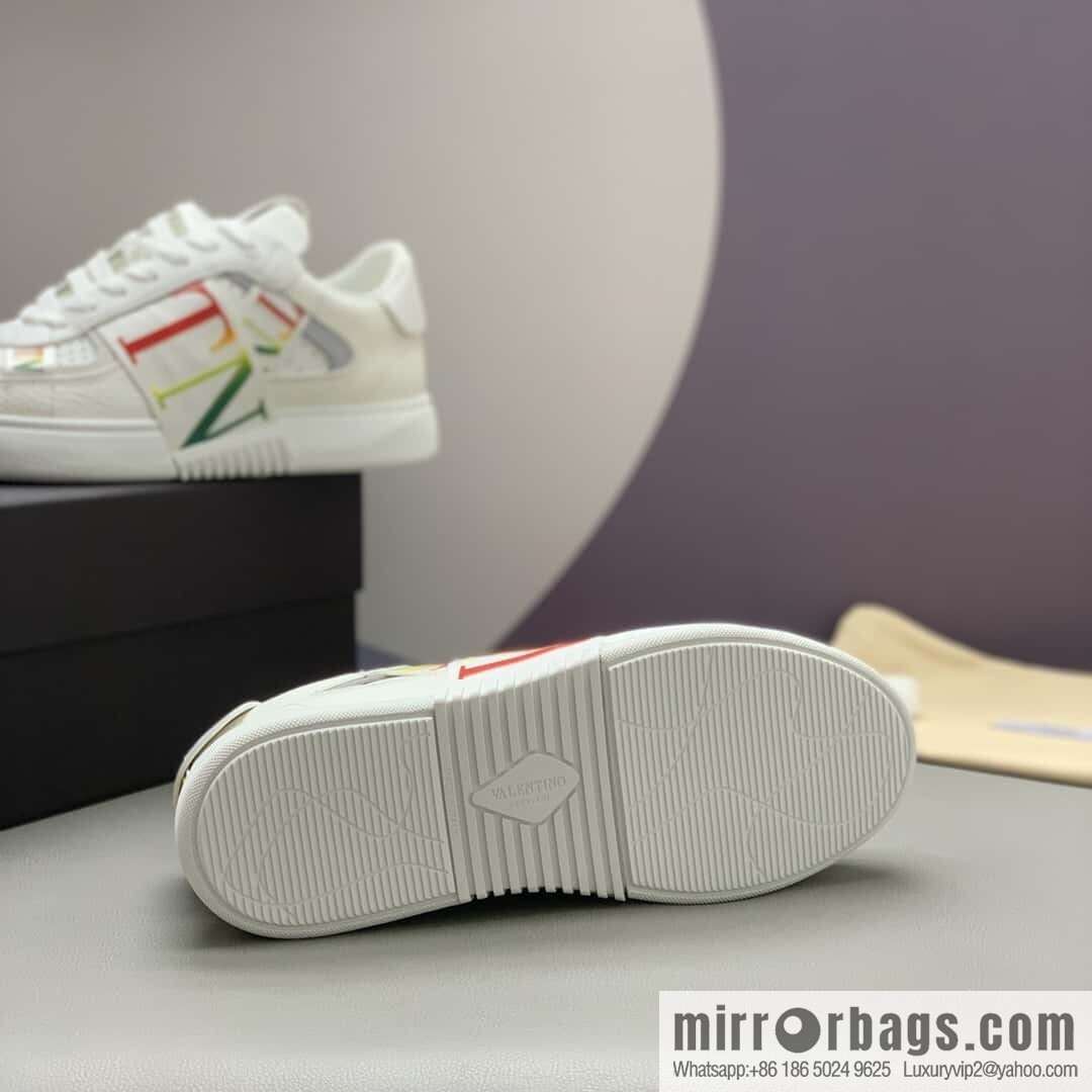 Valentino 🔥 men's and women's sneakers