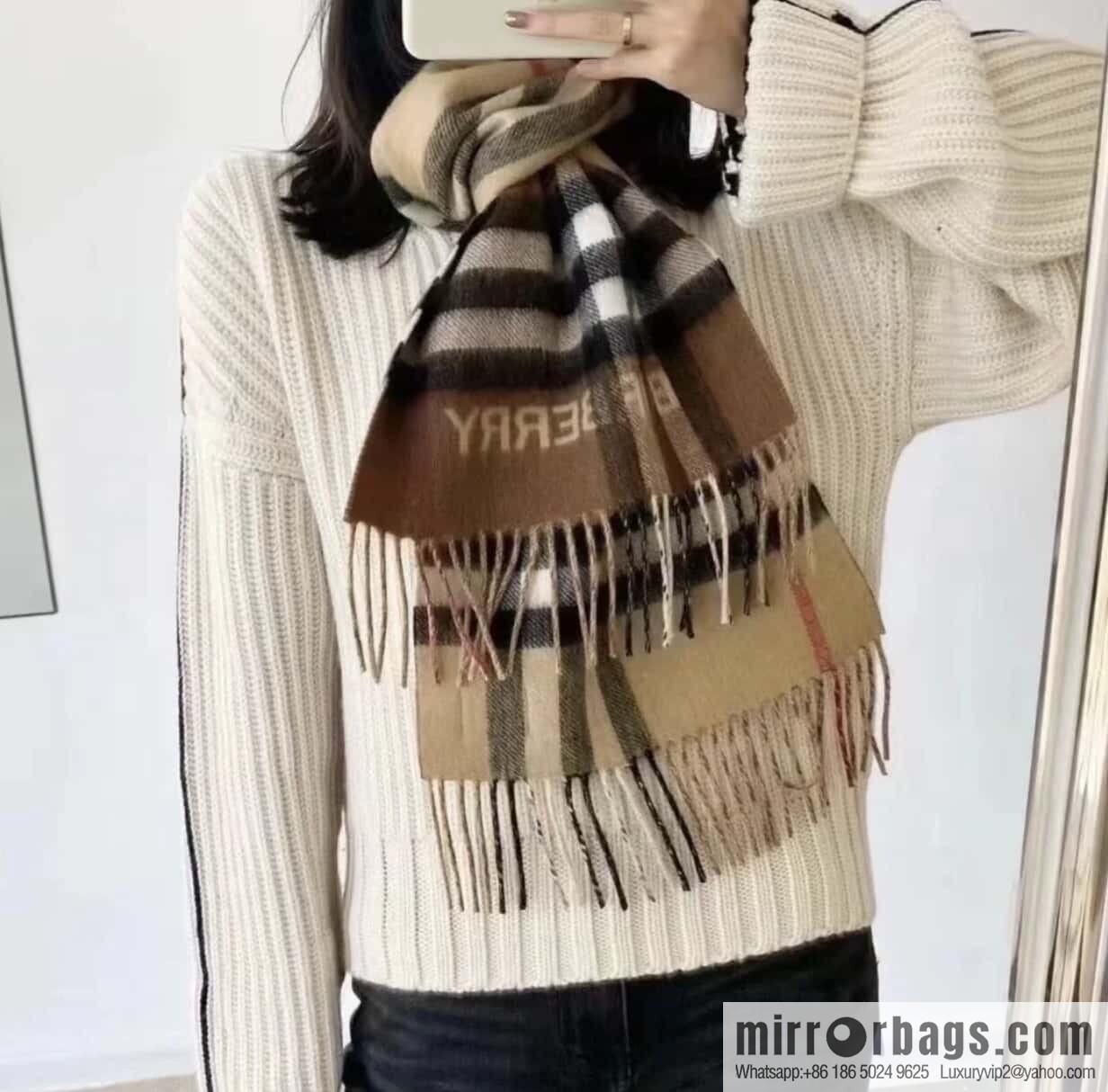 ๐๐๐๐๐๐๐แฆโข two-tone contrast plaid cashmere scarf | | Camel