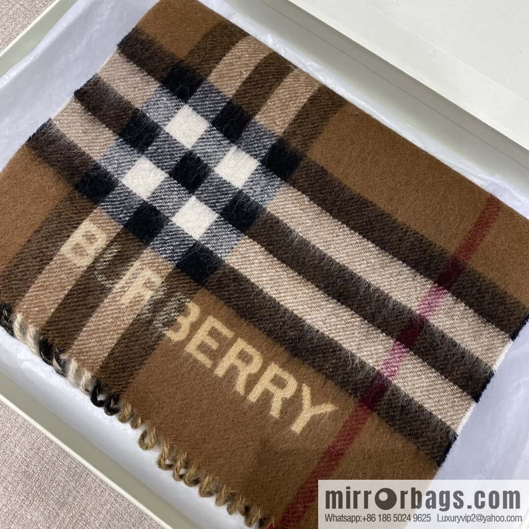 ๐๐๐๐๐๐๐แฆโข two-tone contrast plaid cashmere scarf | | Camel