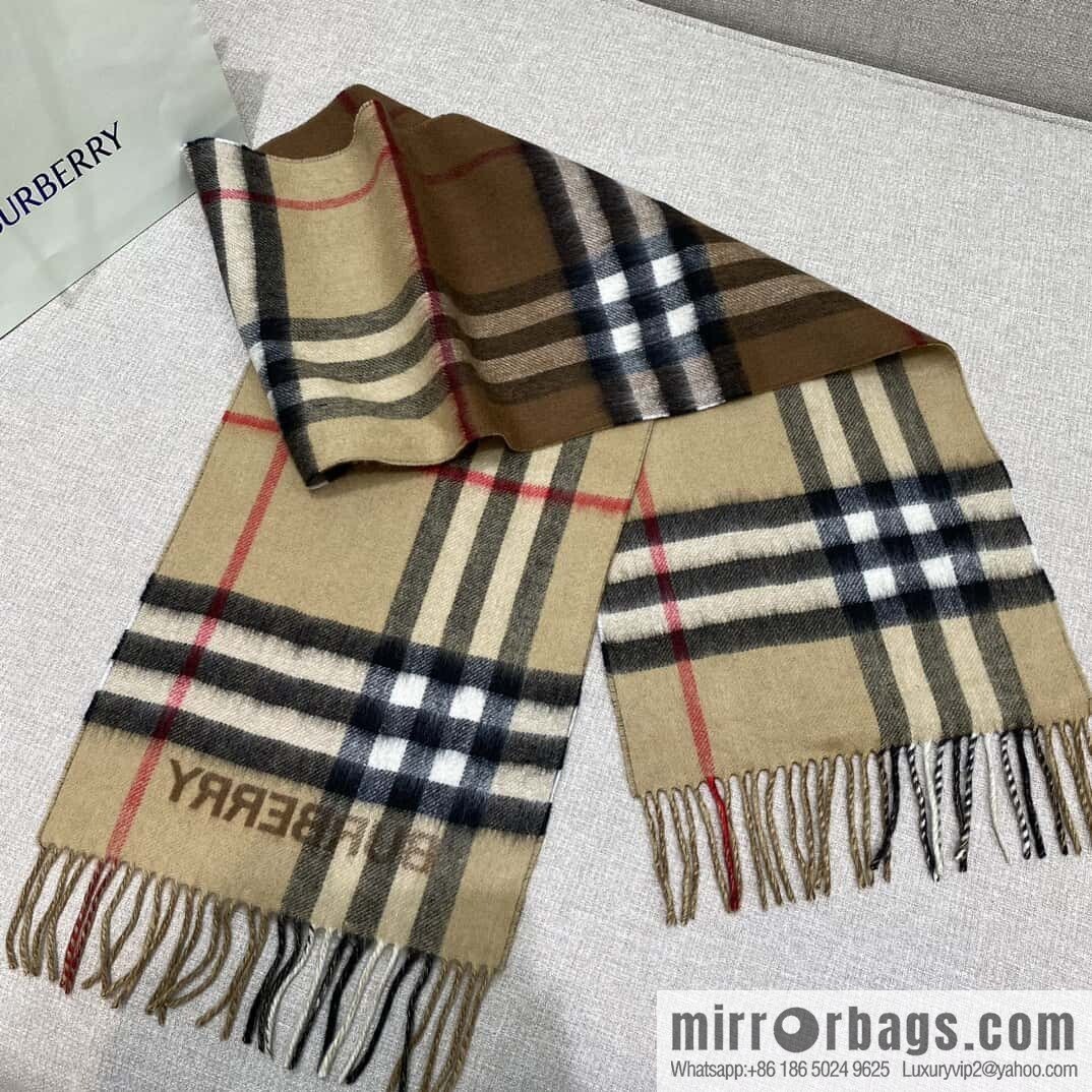 ๐๐๐๐๐๐๐แฆโข two-tone contrast plaid cashmere scarf | | Camel
