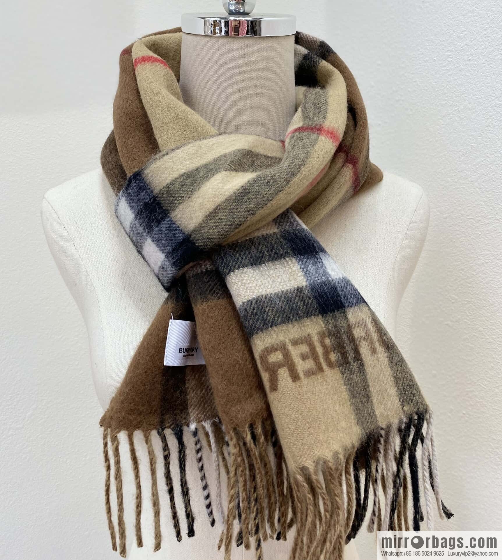๐๐๐๐๐๐๐แฆโข two-tone contrast plaid cashmere scarf | | Camel