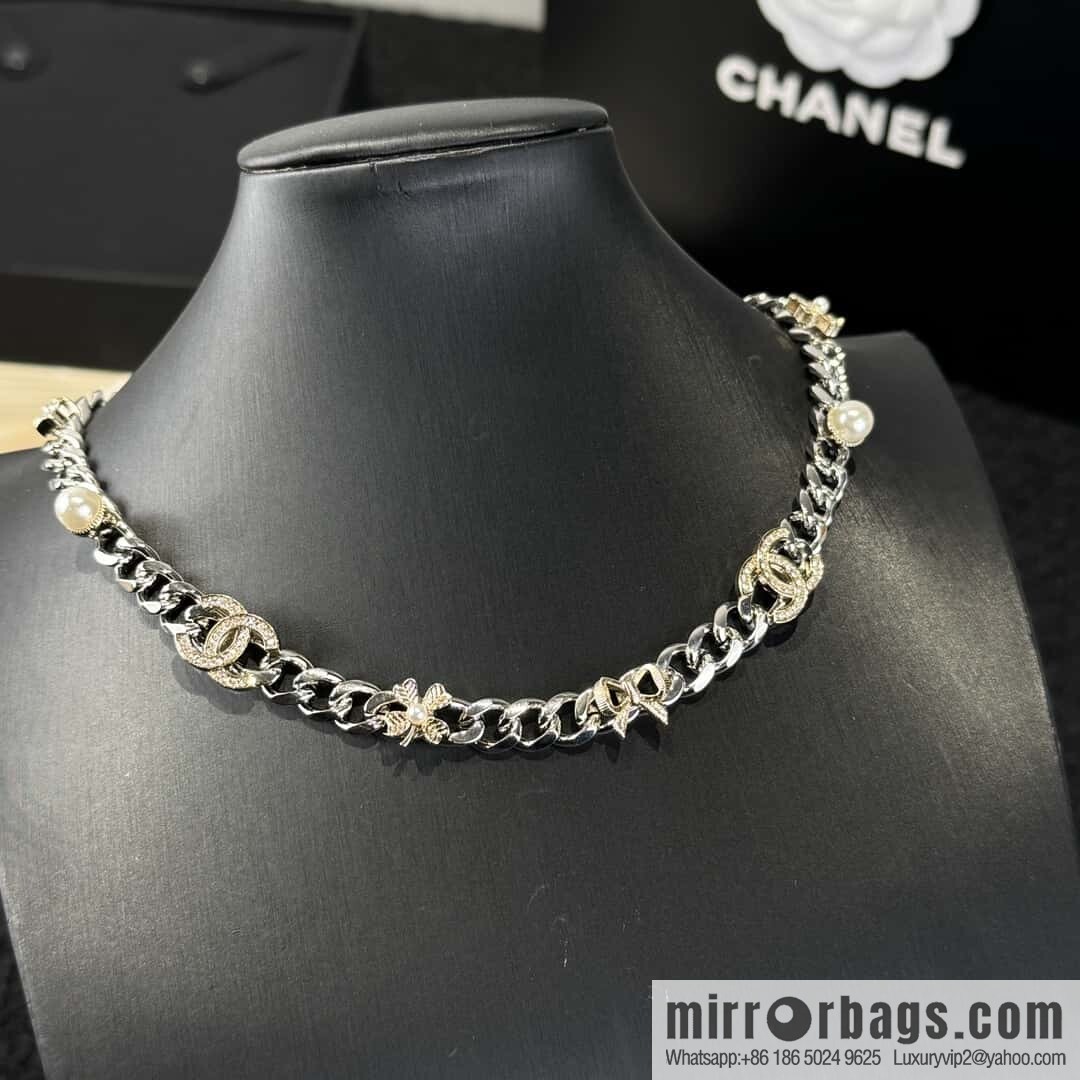 ❗️New ❗️ ☀️ New ☑️ Chanel Double C Chain Clover Bow Necklace ☀️