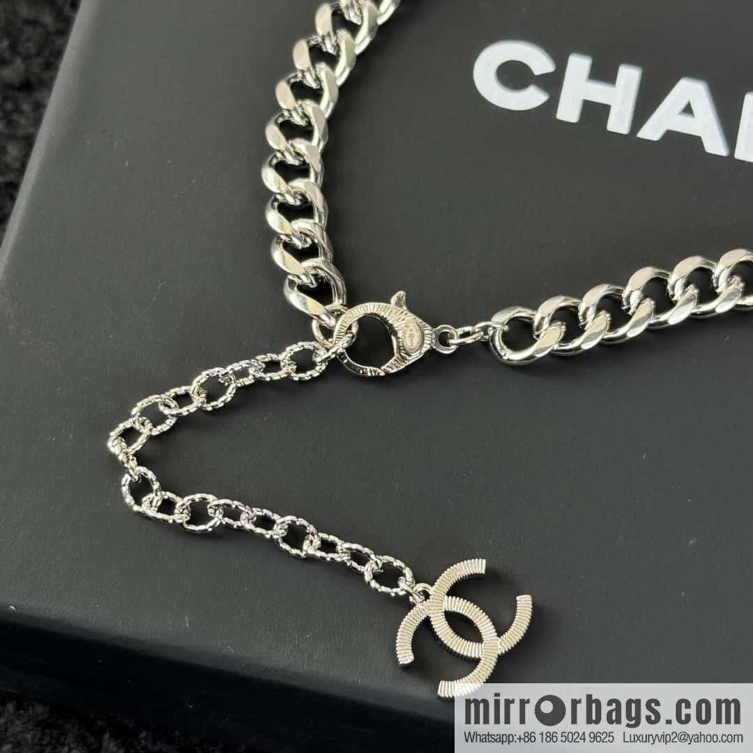 ❗️New ❗️ ☀️ New ☑️ Chanel Double C Chain Clover Bow Necklace ☀️