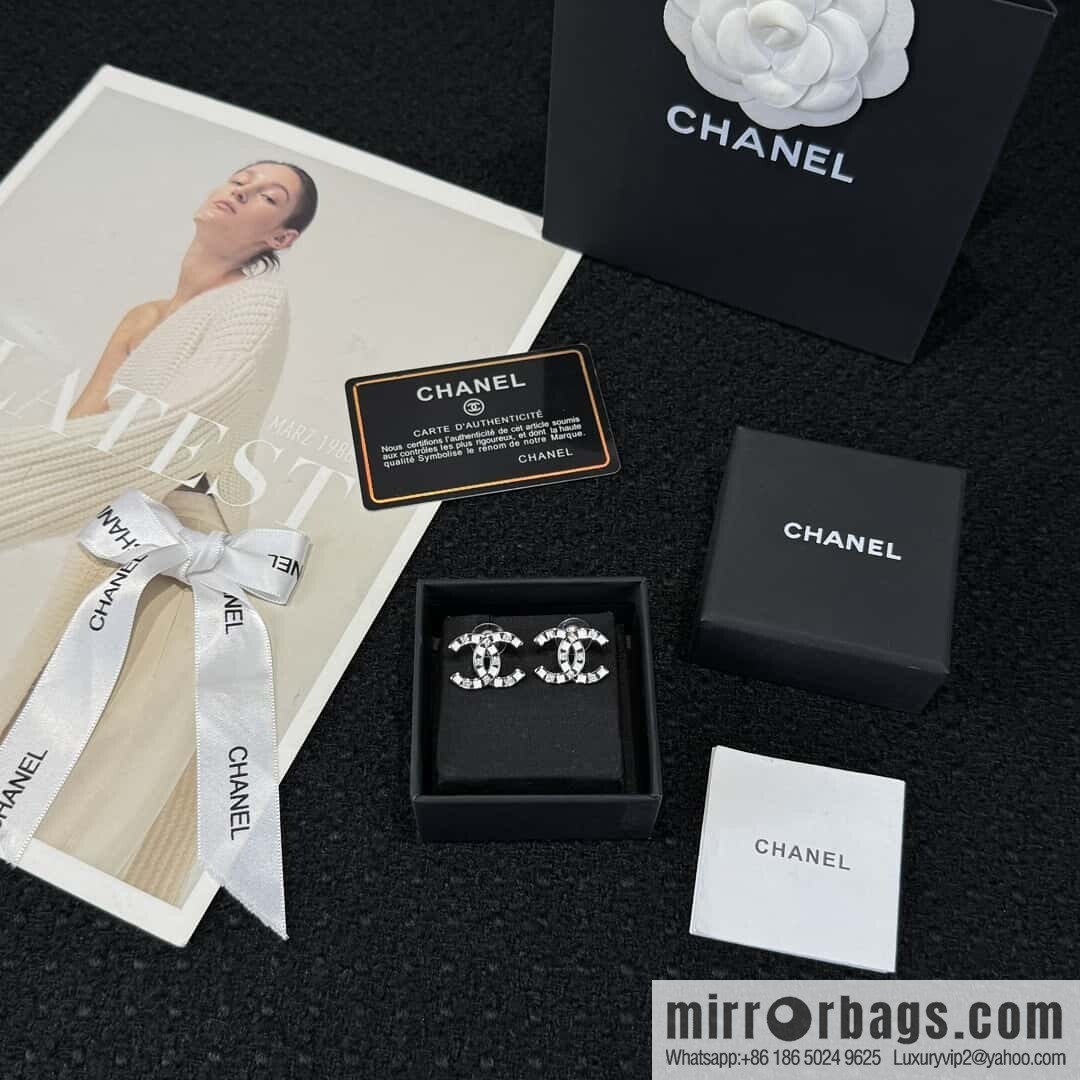 ❗️New ❗️☀️ New ☑️ Chanel C1 Double C Interval Drill Earrings ☀️