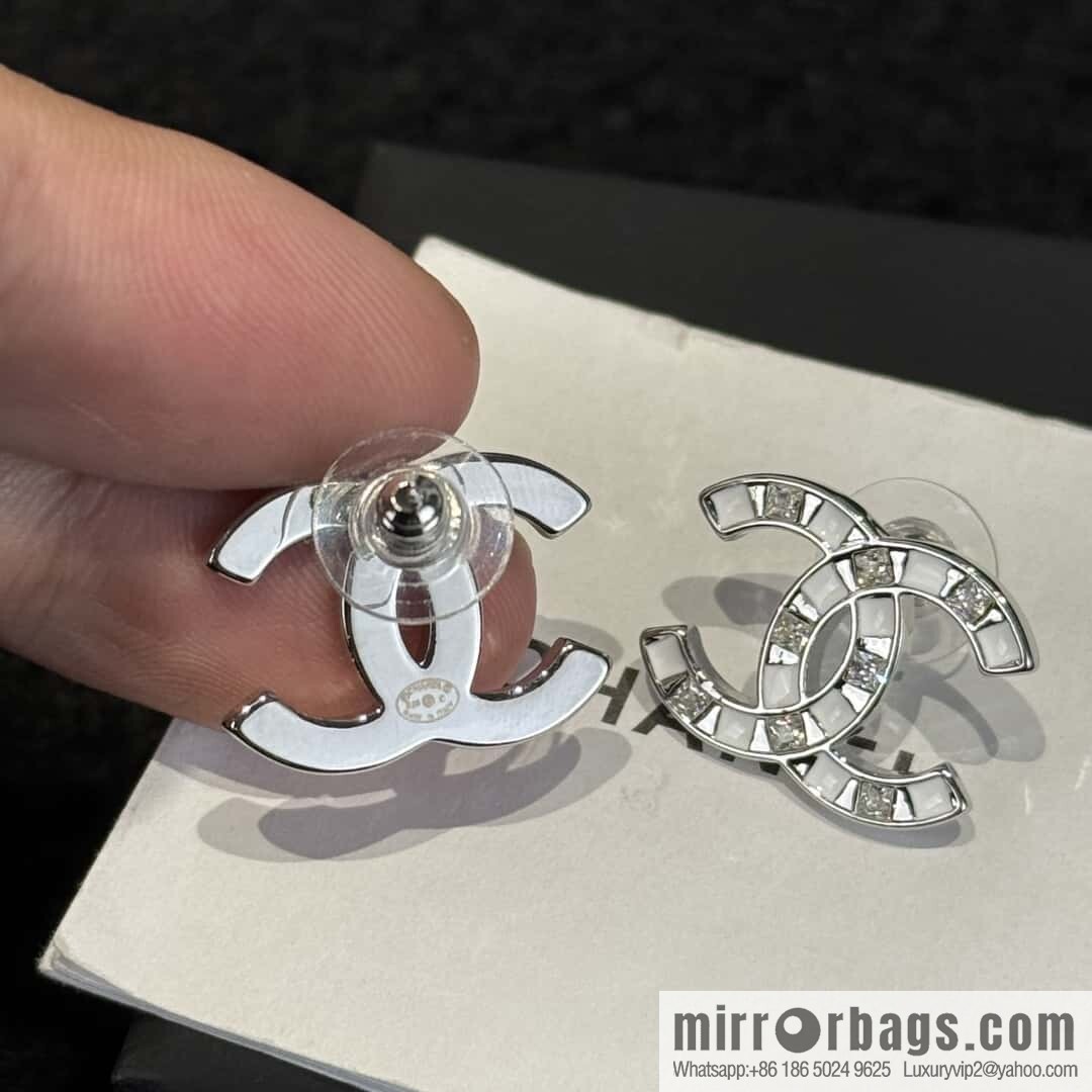 ❗️New ❗️☀️ New ☑️ Chanel C1 Double C Interval Drill Earrings ☀️