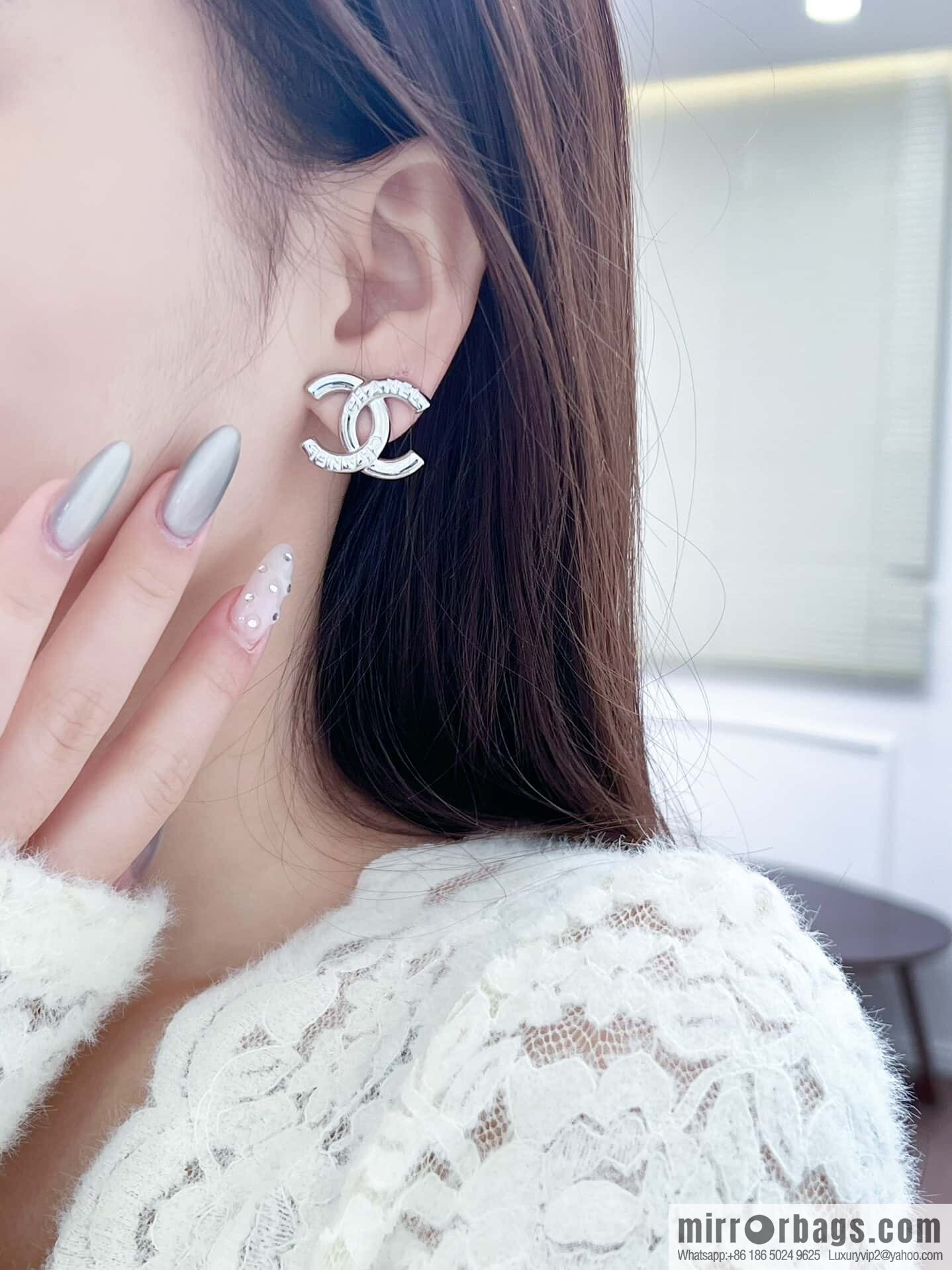 ❗️New ❗️☀️ New ☑️ Chanel C1 double c letter stud earrings ☀️