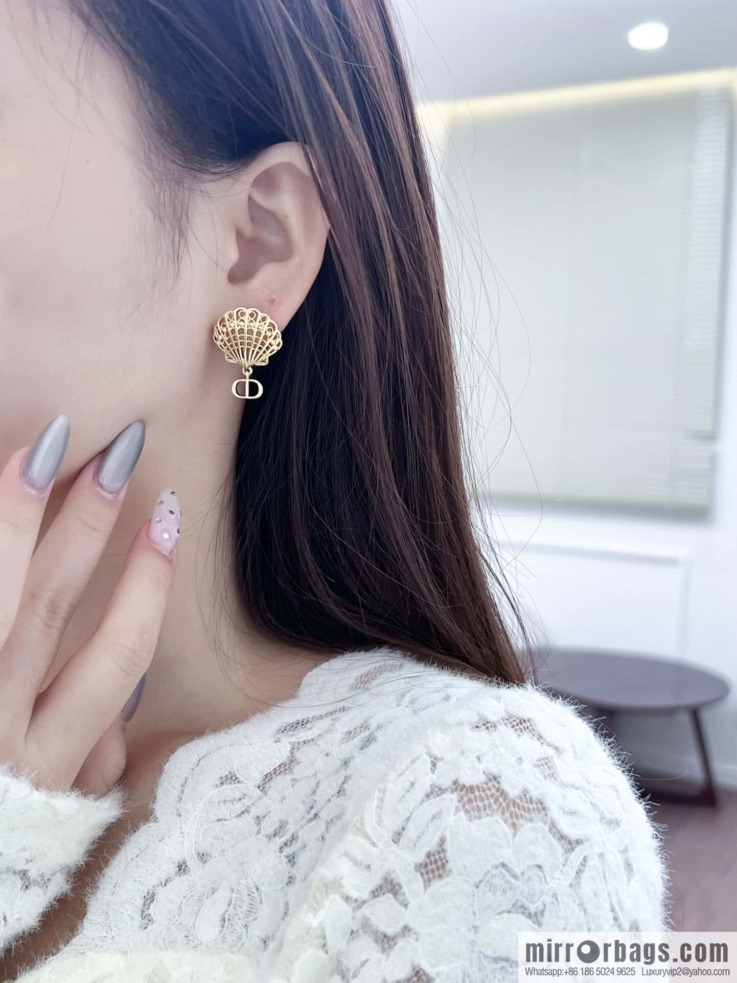 New ☑️ Dior gold shell starfish pearl stud earrings