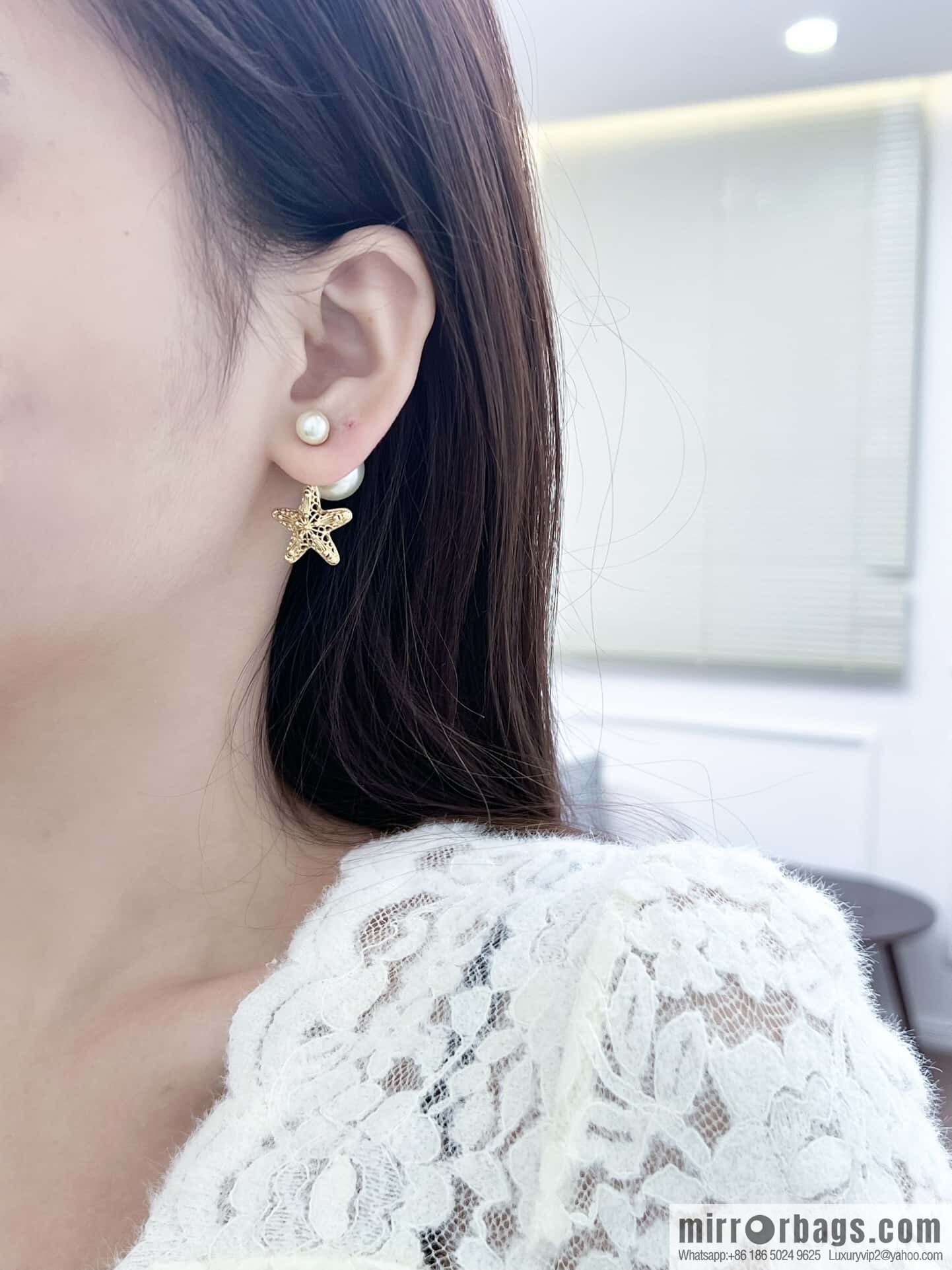 New ☑️ Dior gold starfish size pearl stud earrings