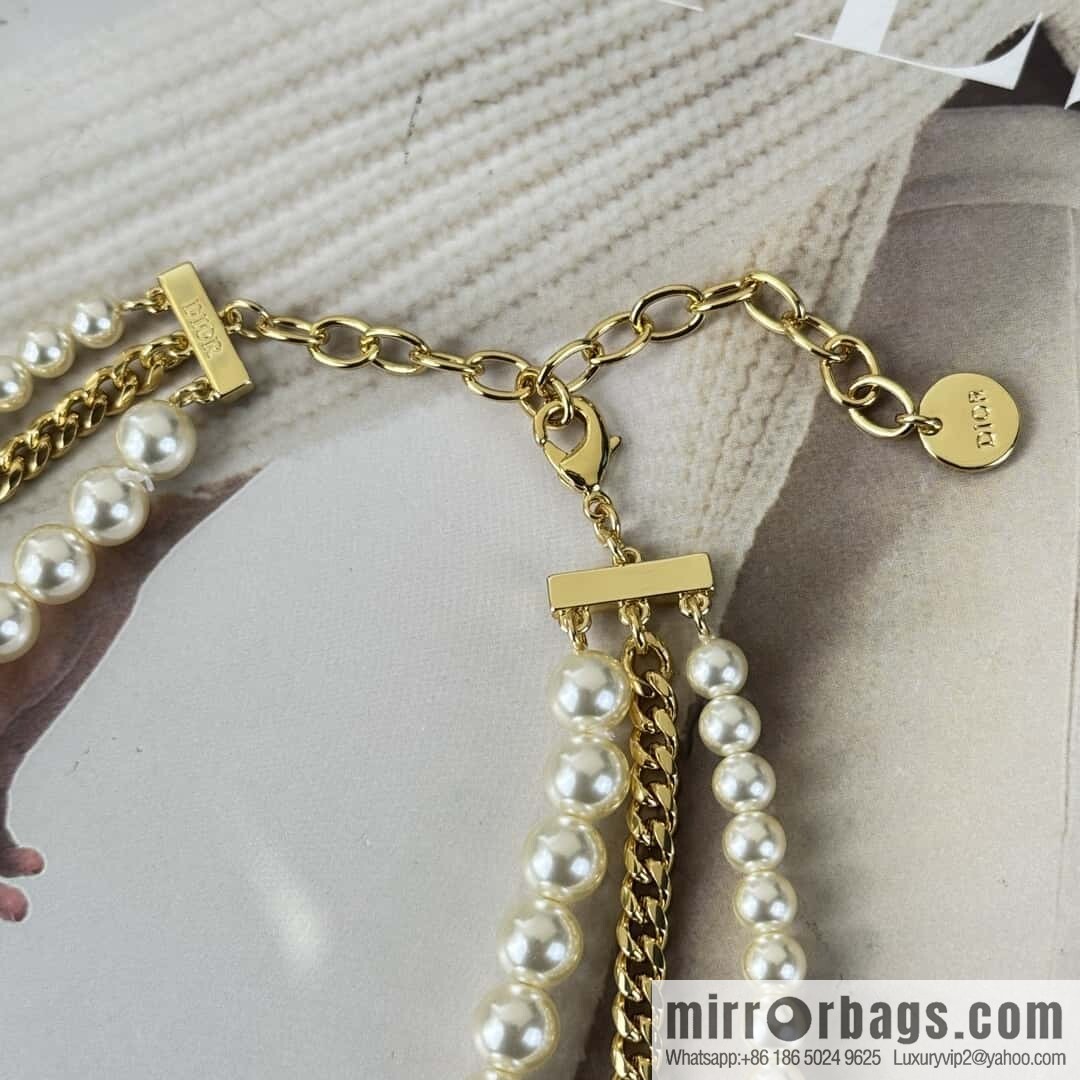 New ☑️ DIOR three-layer pearl bow necklace bracelet
