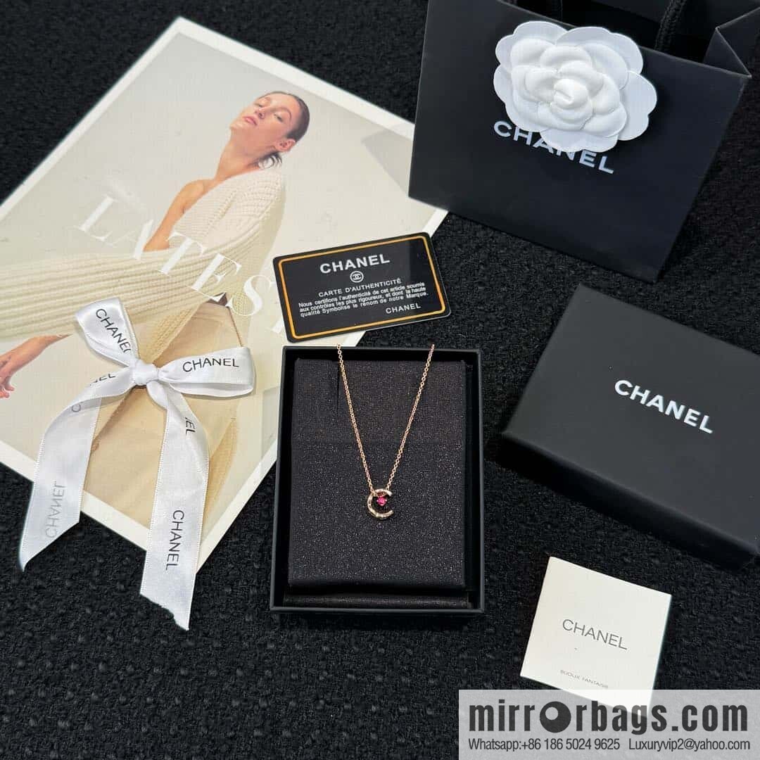 ❗️New ❗️ New ☑️ Chanel coco crush series red diamond water ice moon, moon necklace