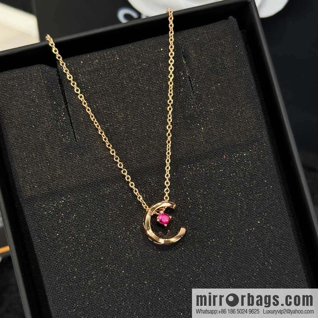 ❗️New ❗️ New ☑️ Chanel coco crush series red diamond water ice moon, moon necklace
