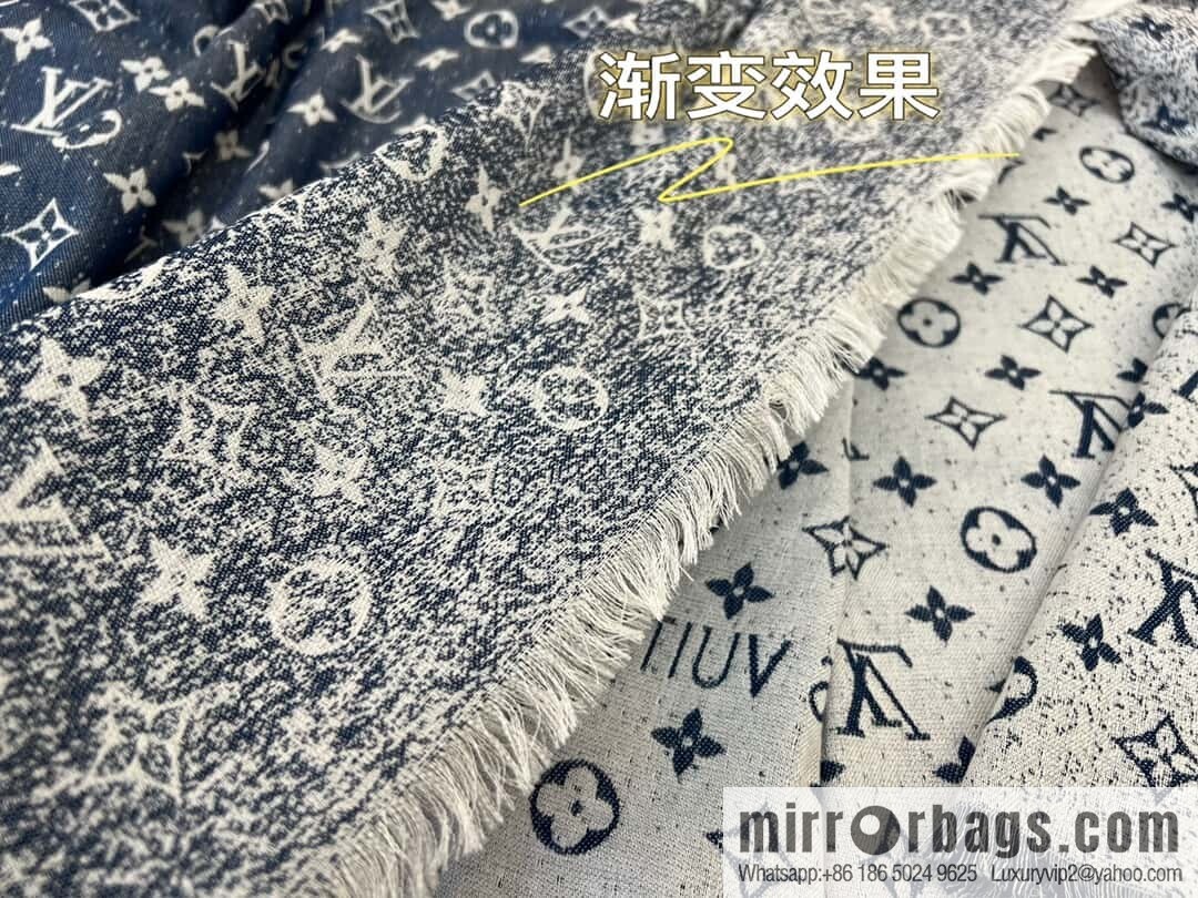 𝐋𝐨𝐮𝐢𝐬 𝐕𝐮𝐢𝐭𝐭𝐨ɴ• DenimGradient Shawl M77461