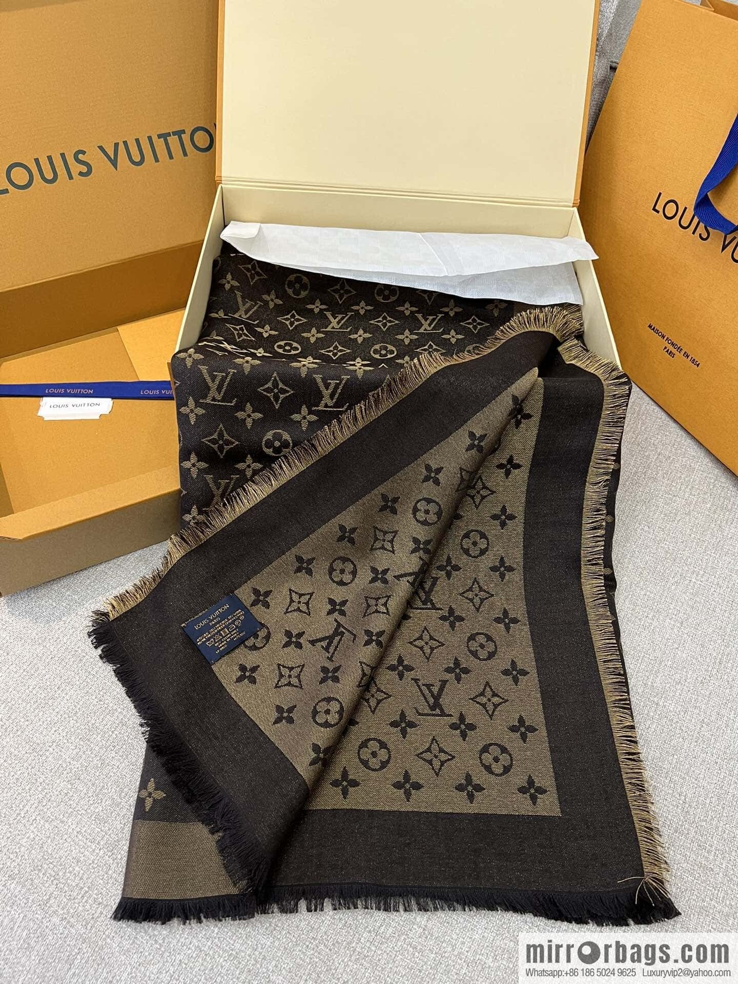 𝐋𝐨𝐮𝐢𝐬 𝐕𝐮𝐢𝐭𝐭𝐨ɴ•『 shine monogram scarf shawl M75122