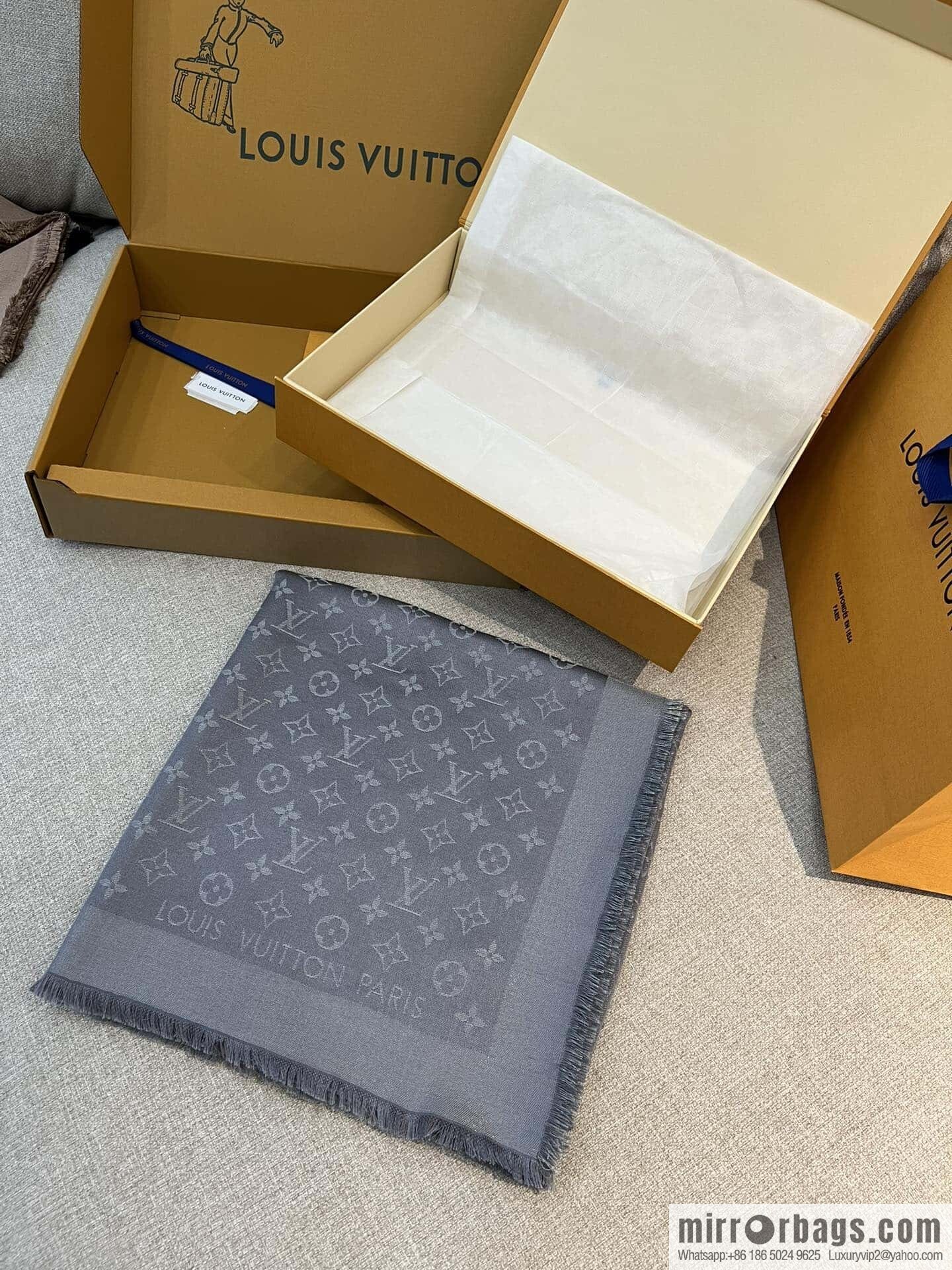 𝐋𝐨𝐮𝐢𝐬 𝐕𝐮𝐢𝐭𝐭𝐨ɴ•『 shine monogram scarf shawl M75120
