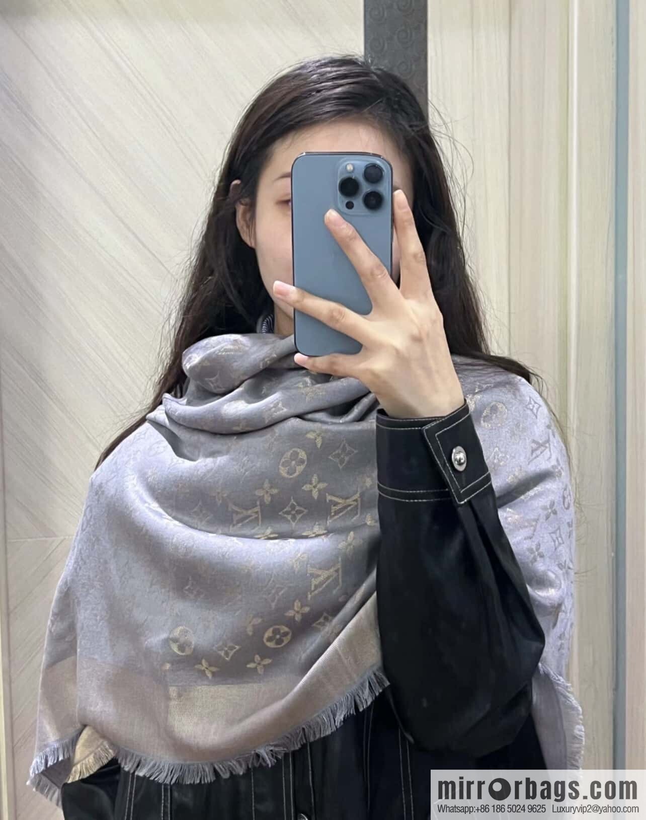 𝐋𝐨𝐮𝐢𝐬 𝐕𝐮𝐢𝐭𝐭𝐨ɴ•『 shine monogram scarf shawl M75121