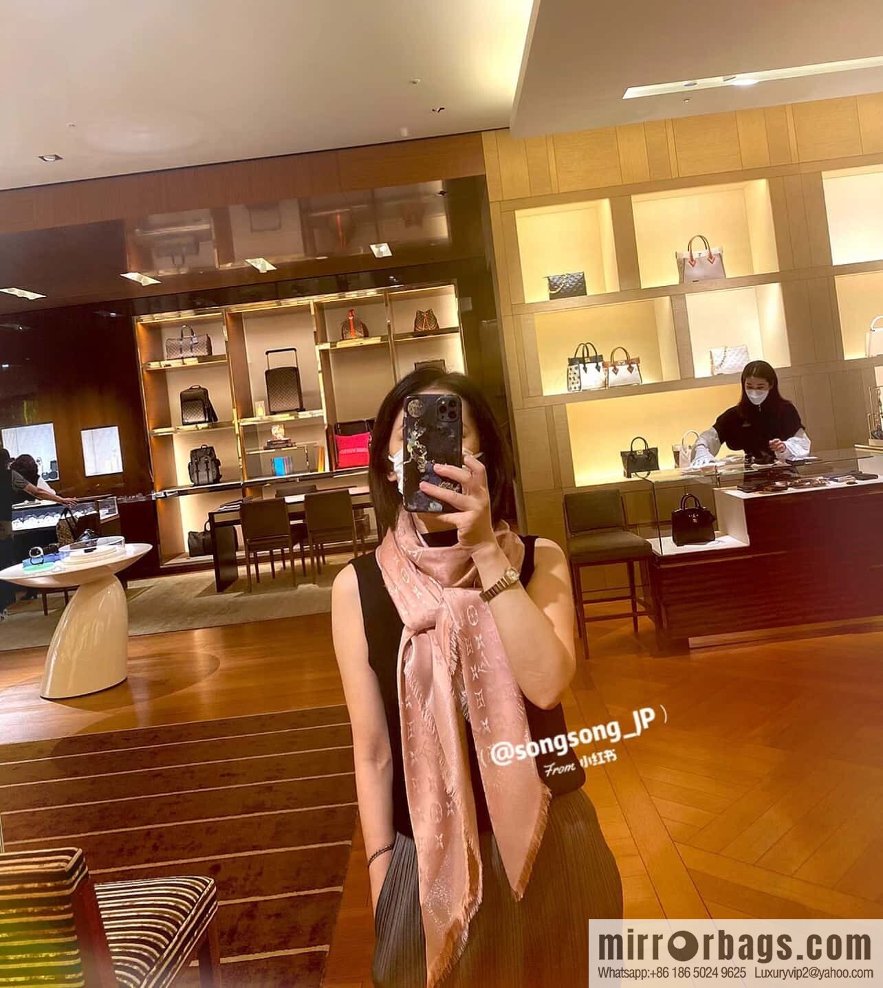 𝐋𝐨𝐮𝐢𝐬 𝐕𝐮𝐢𝐭𝐭𝐨ɴ•『 shine monogram scarf shawl M70805