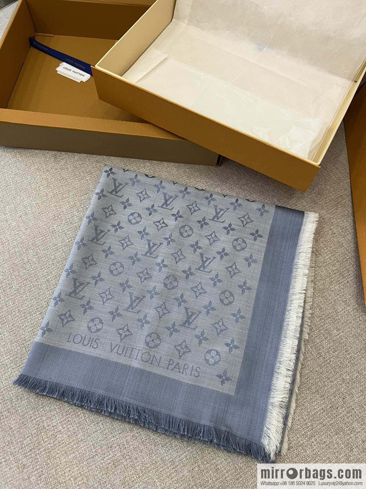 𝐋𝐨𝐮𝐢𝐬 𝐕𝐮𝐢𝐭𝐭𝐨ɴ•『 shine monogram scarf shawl M71382