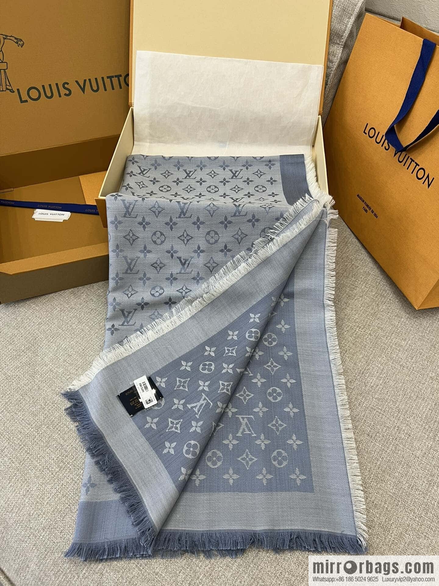 𝐋𝐨𝐮𝐢𝐬 𝐕𝐮𝐢𝐭𝐭𝐨ɴ•『 shine monogram scarf shawl M71382