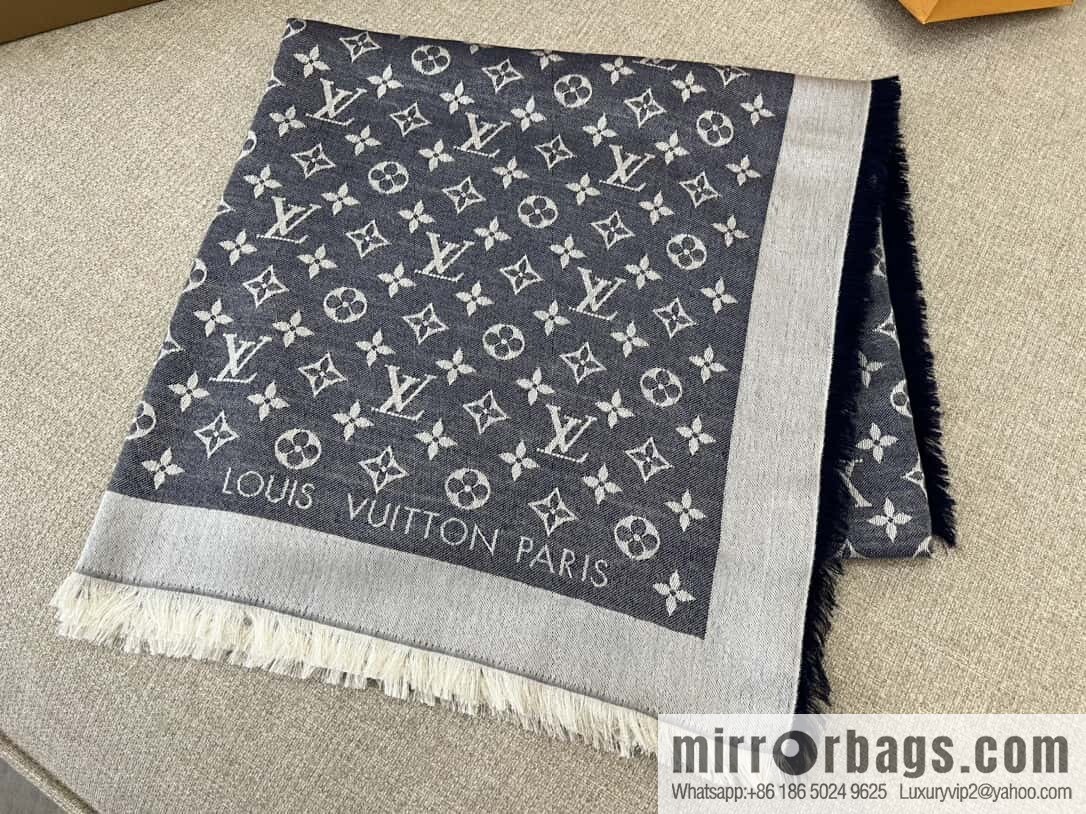 𝐋𝐨𝐮𝐢𝐬 𝐕𝐮𝐢𝐭𝐭𝐨ɴ•『 shine monogram scarf shawl M71376