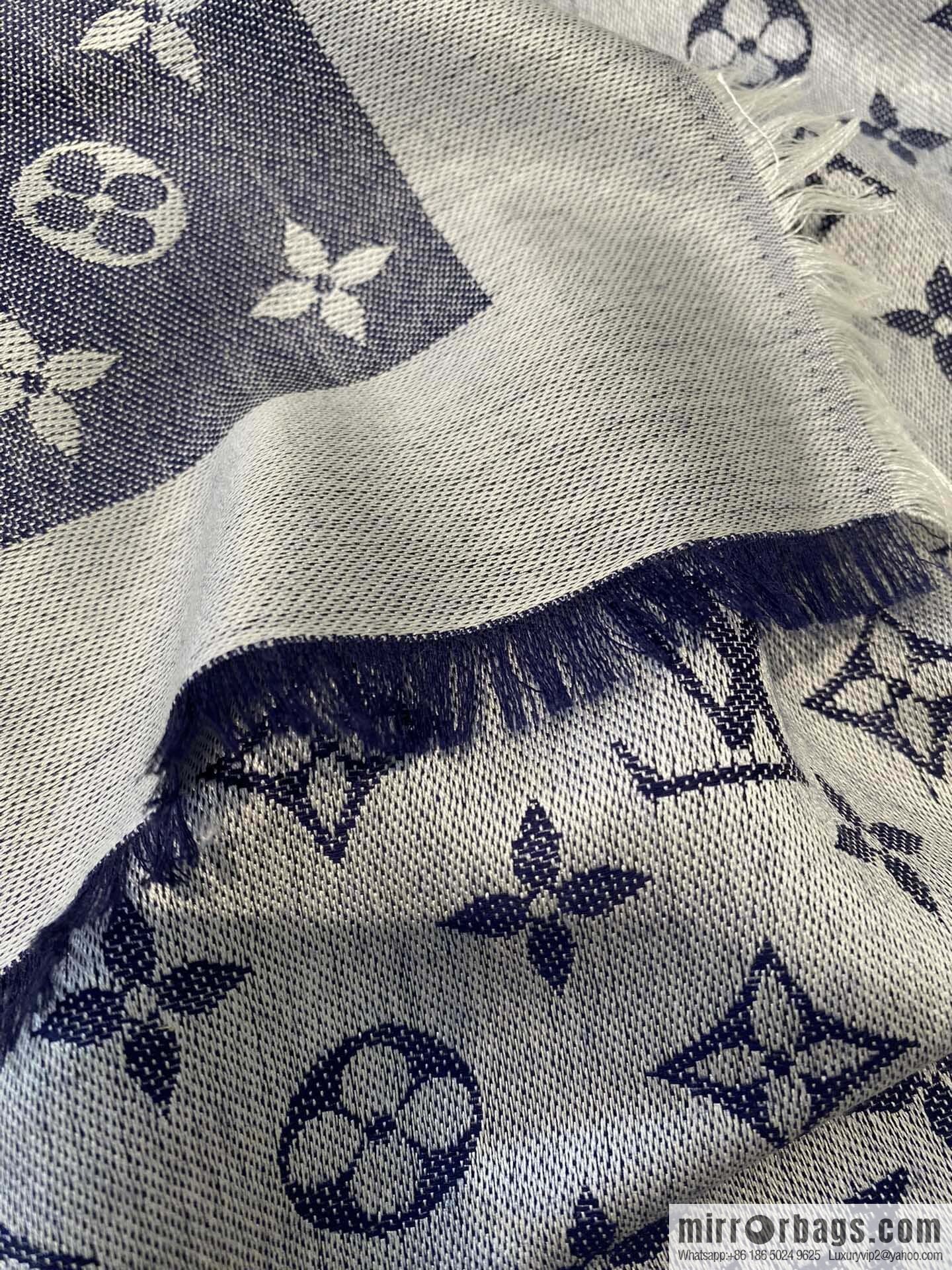 𝐋𝐨𝐮𝐢𝐬 𝐕𝐮𝐢𝐭𝐭𝐨ɴ•『 shine monogram scarf shawl M71376