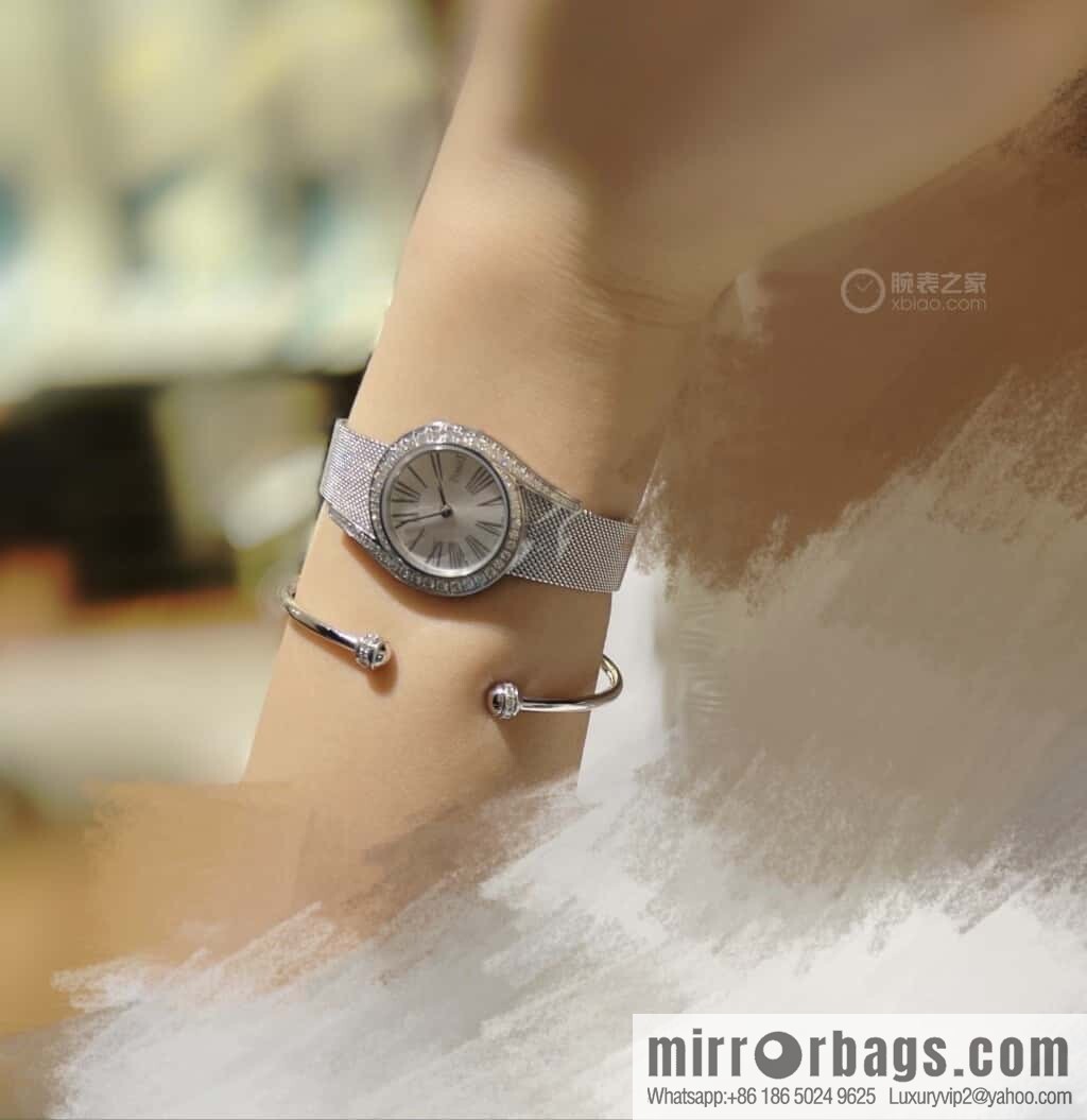 Piaget's most recognizable 69 Limelight Gala series women's real diamond watch