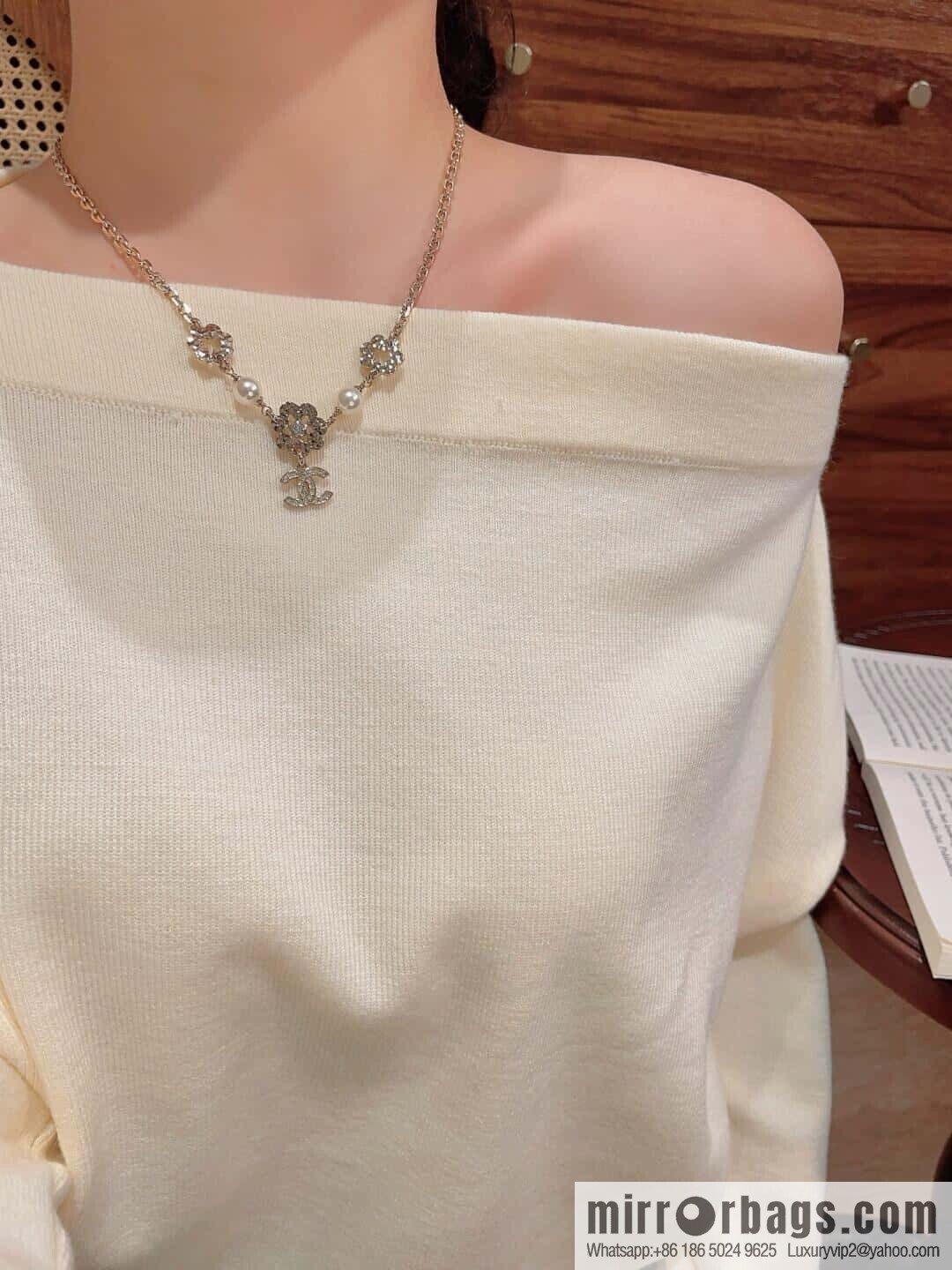 ❗️New ❗️ ☀️ New ☑️ Chanel Double C Flower Necklace ☀️