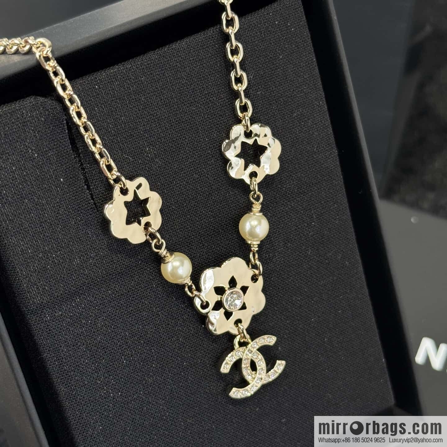 ❗️New ❗️ ☀️ New ☑️ Chanel Double C Flower Necklace ☀️