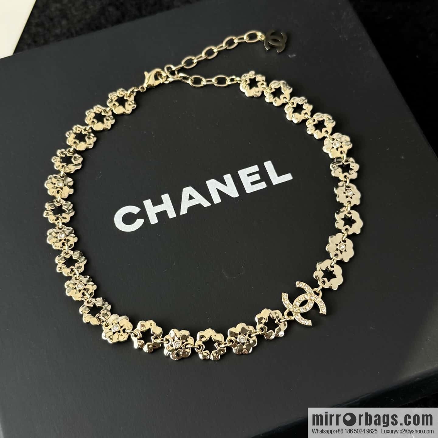 ❗️New ❗️☀️ New ☑️ Chanel Double C Flower Necklace ☀️