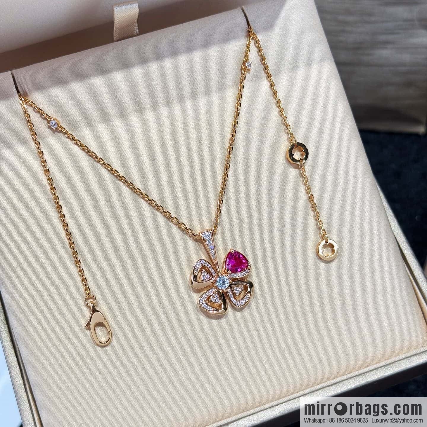 ❗️New ❗️ ☀ BVLGARI DIVAS'DREAM Ruby Clover Necklace ☀️