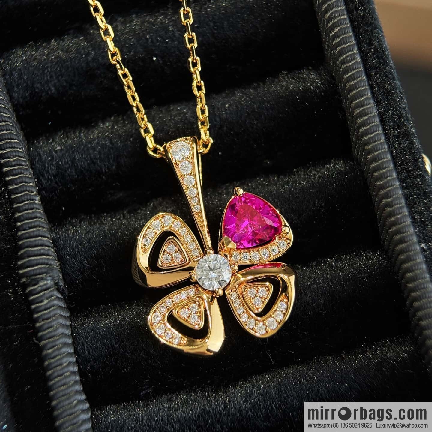 ❗️New ❗️ ☀ BVLGARI DIVAS'DREAM Ruby Clover Necklace ☀️