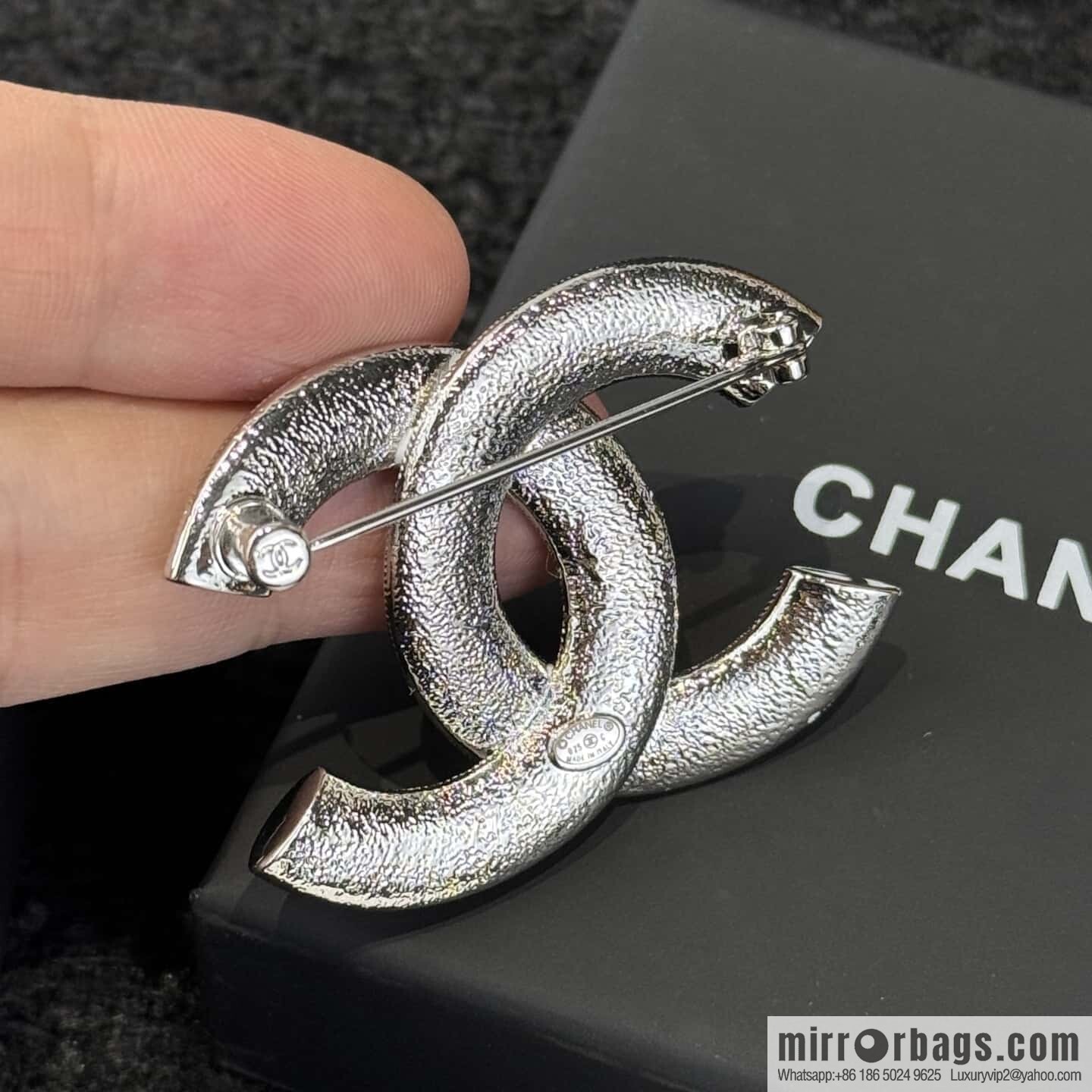 ❗️New ❗️ Chanel brooch ☀️ new ☑️ Chanel double c brooch ☀️