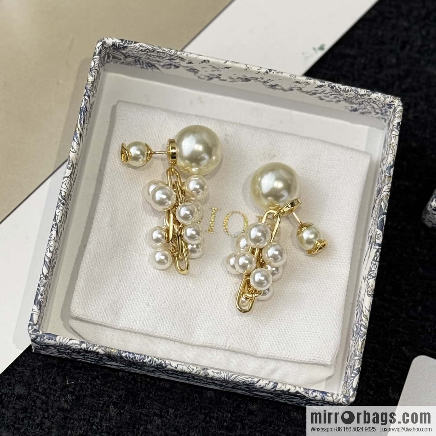 ❗️New ❗️ Dior stud earrings ☀️ new ☑️ Dior DIOR size pearl stud earrings ☀️