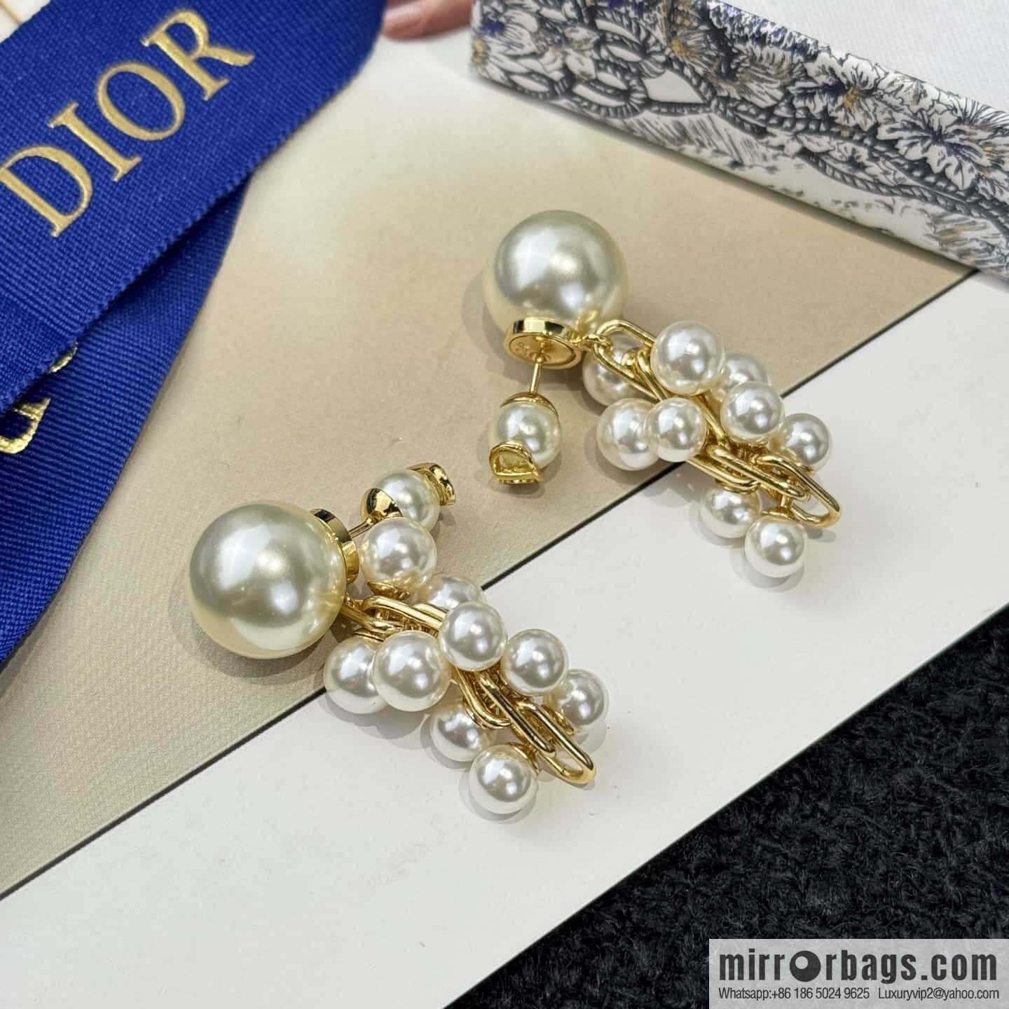 ❗️New ❗️ Dior stud earrings ☀️ new ☑️ Dior DIOR size pearl stud earrings ☀️