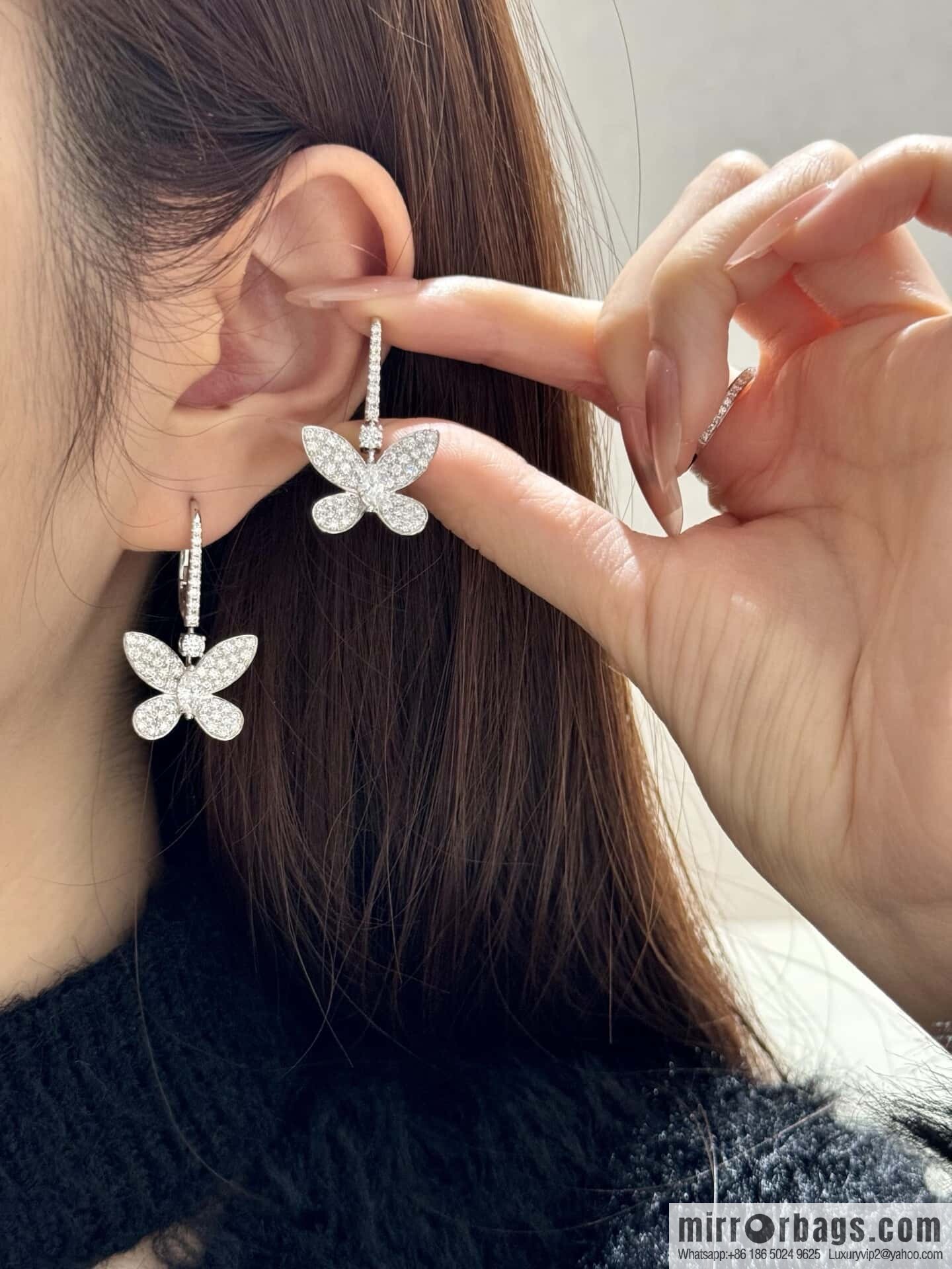 ❗️New ❗️ GRAFF butterfly diamond stud earrings