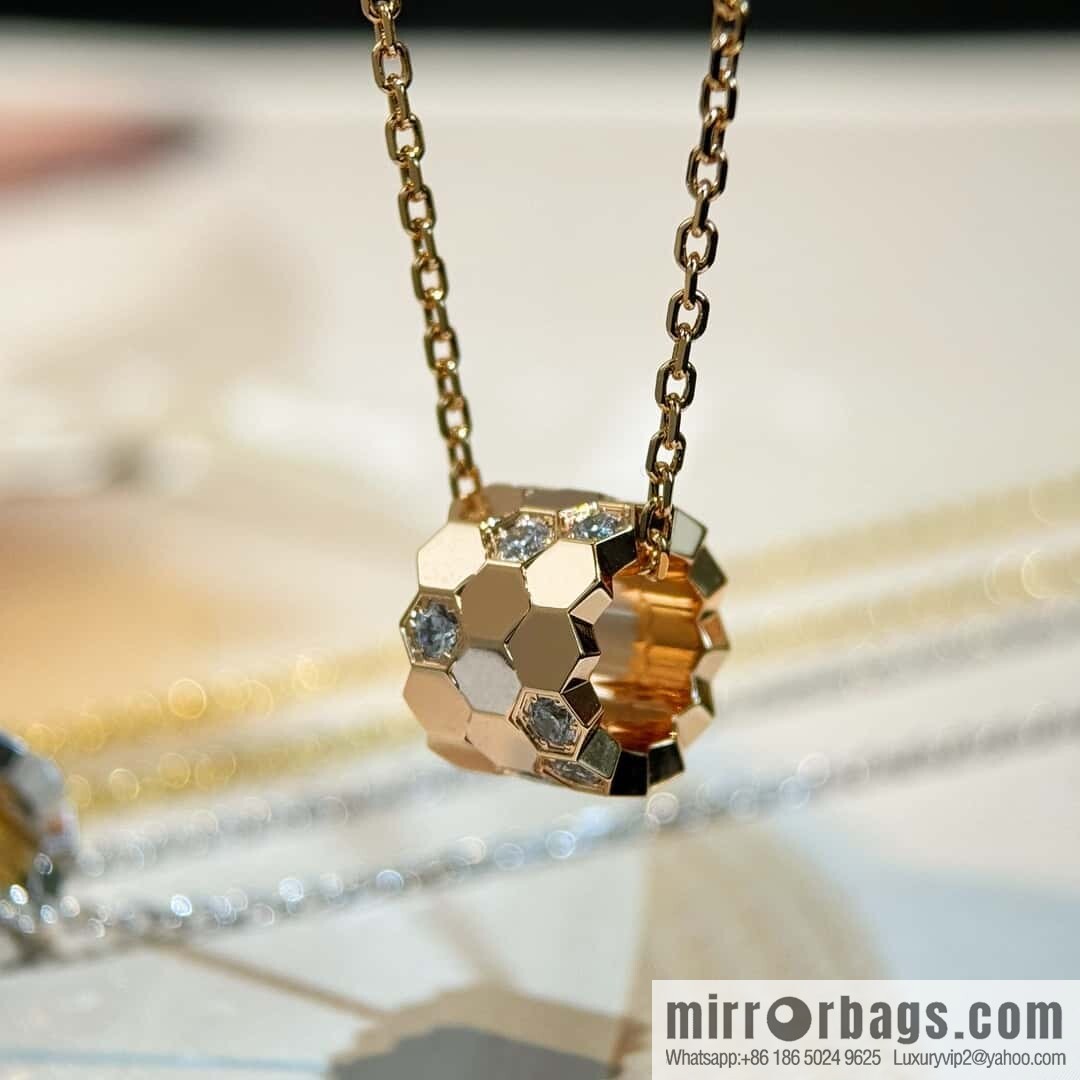 ❗️New ❗️ ☀️ CHAUMET Paris new honeycomb necklace ☀️