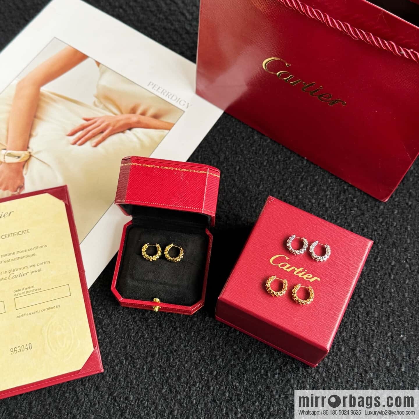 ❗️New ❗️ ☀️ Cartier clash de Cartier mini bullet full drill stud earrings ☀️