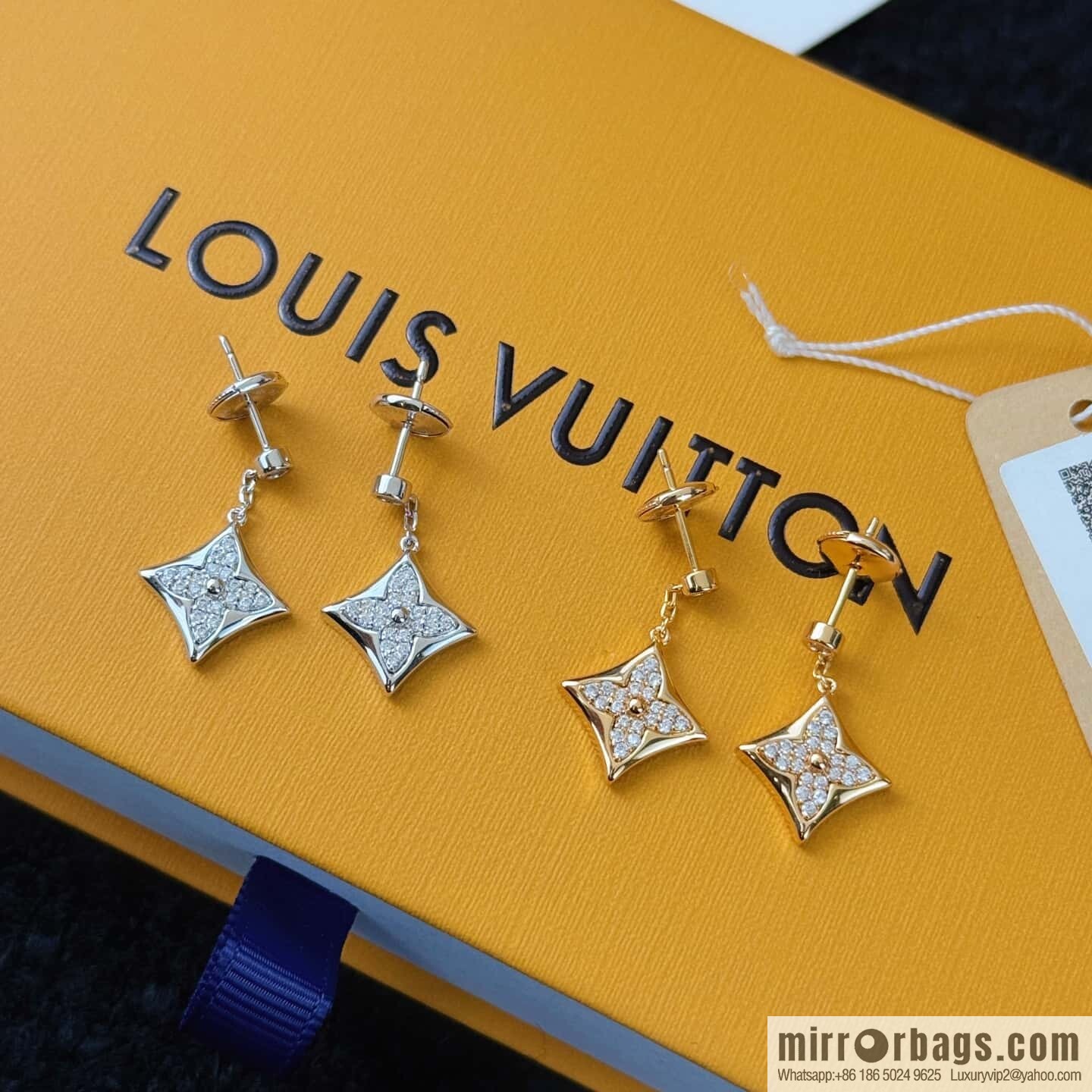 ❗️New ❗️ ☀ Louis Vuitton LV full diamond flower stud earrings ☀