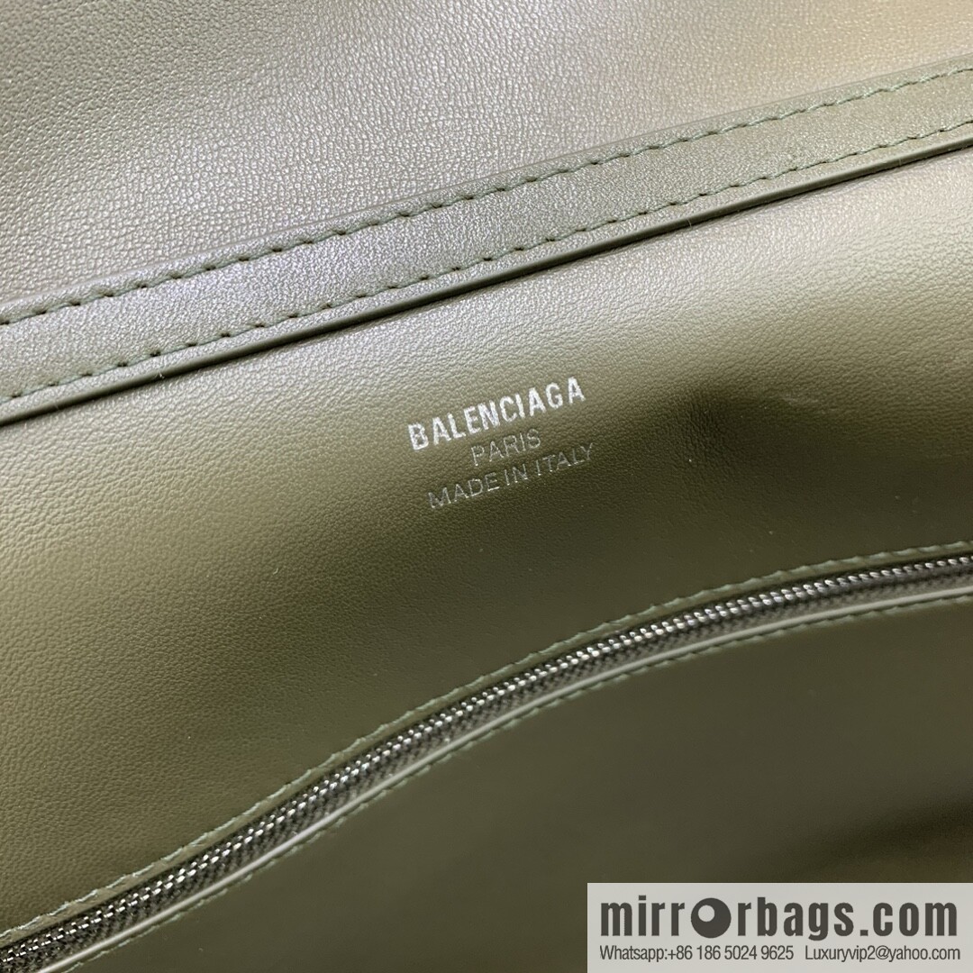 [Large green silver buckle 】 𝐁𝐀𝐋𝐄𝐍𝐂𝐈𝐀𝐆𝐀 𝐑𝐎𝐃𝐄𝐎 𝐁𝐀𝐆 series handbag model number: 78972