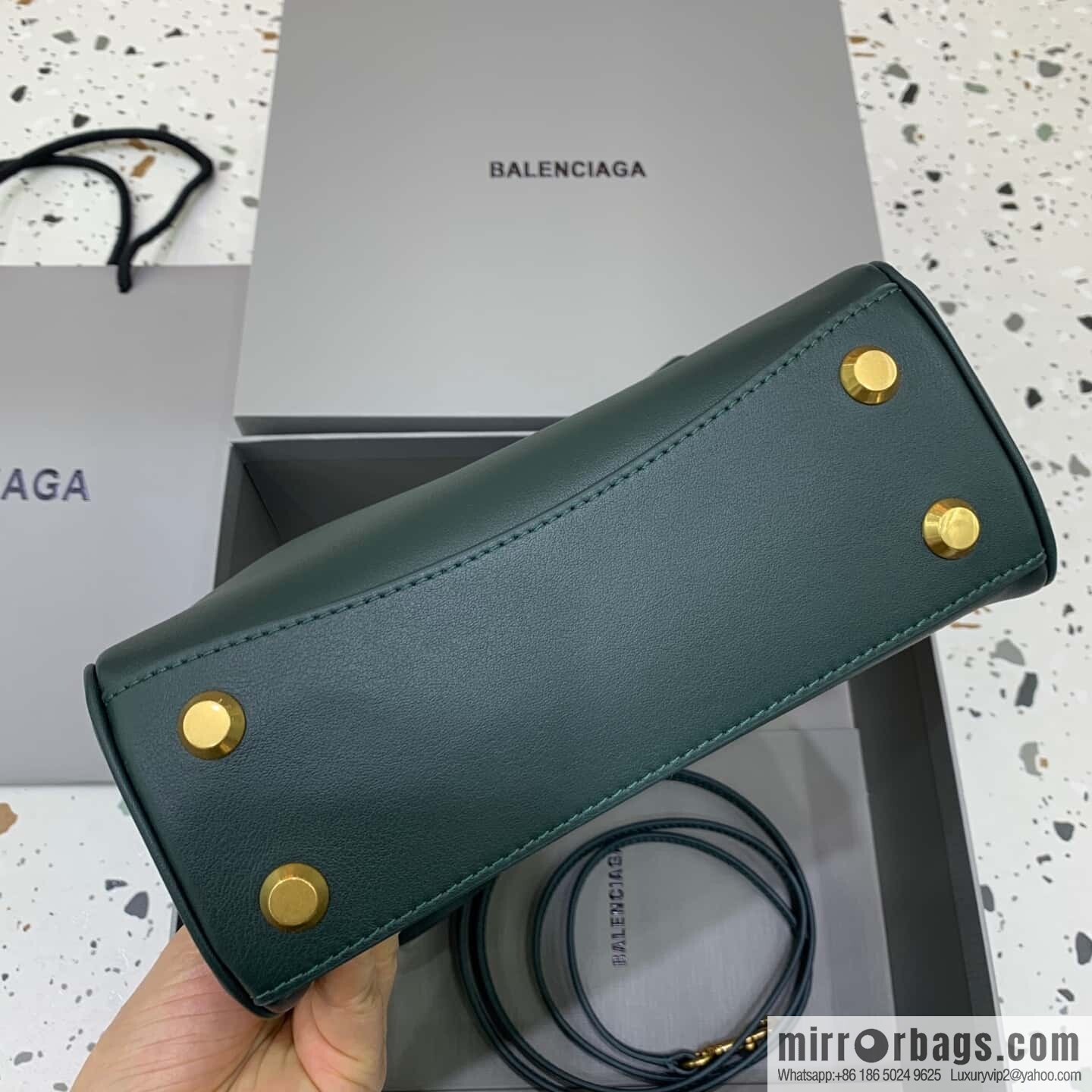 Balenciag rodeo mini [malachite green] Model: 78972 handbag