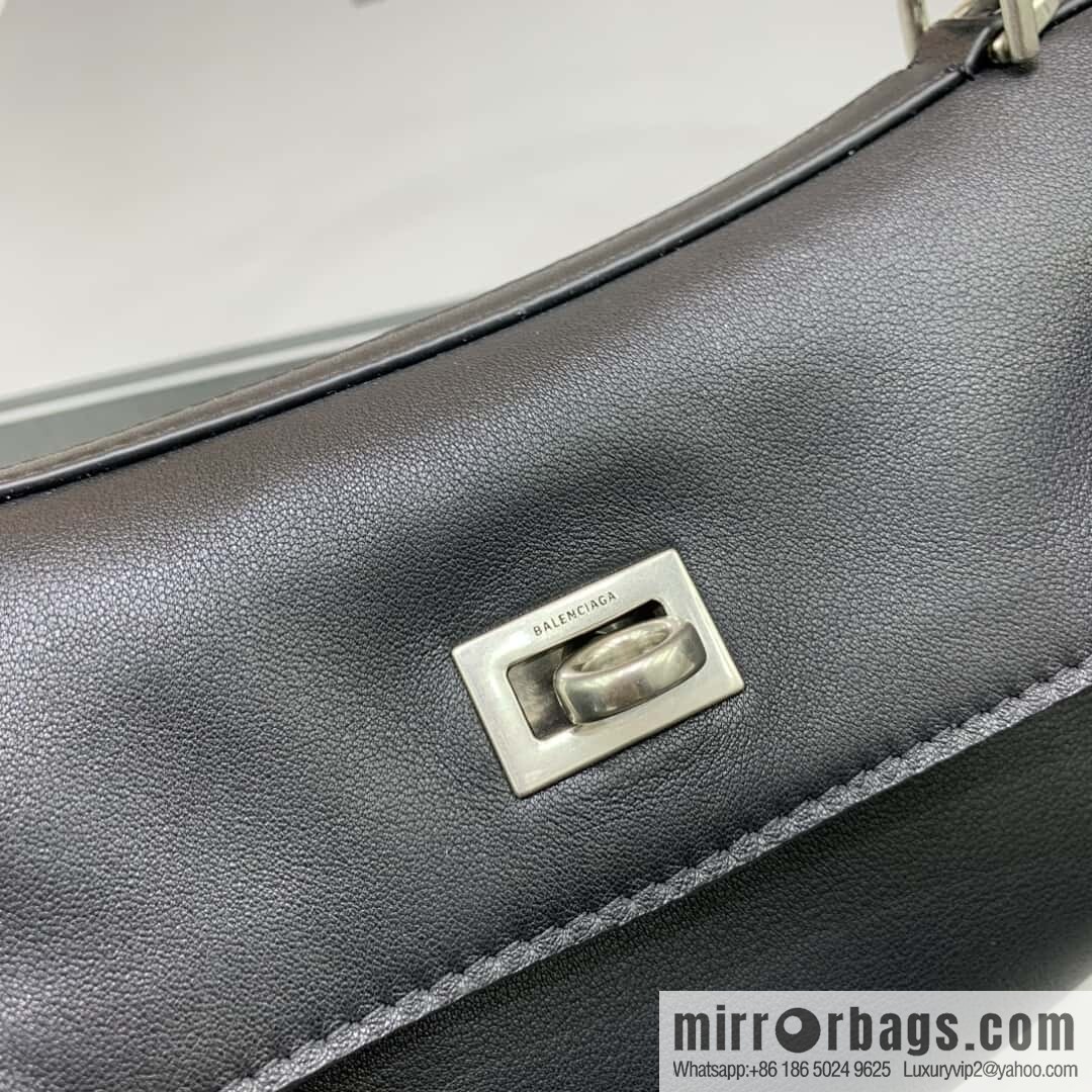 🖤[Small black silver buckle 】 𝐁𝐀𝐋𝐄𝐍𝐂𝐈𝐀𝐆𝐀 𝐑𝐎𝐃𝐄𝐎 𝐁𝐀𝐆 series handbag model number: 78972
