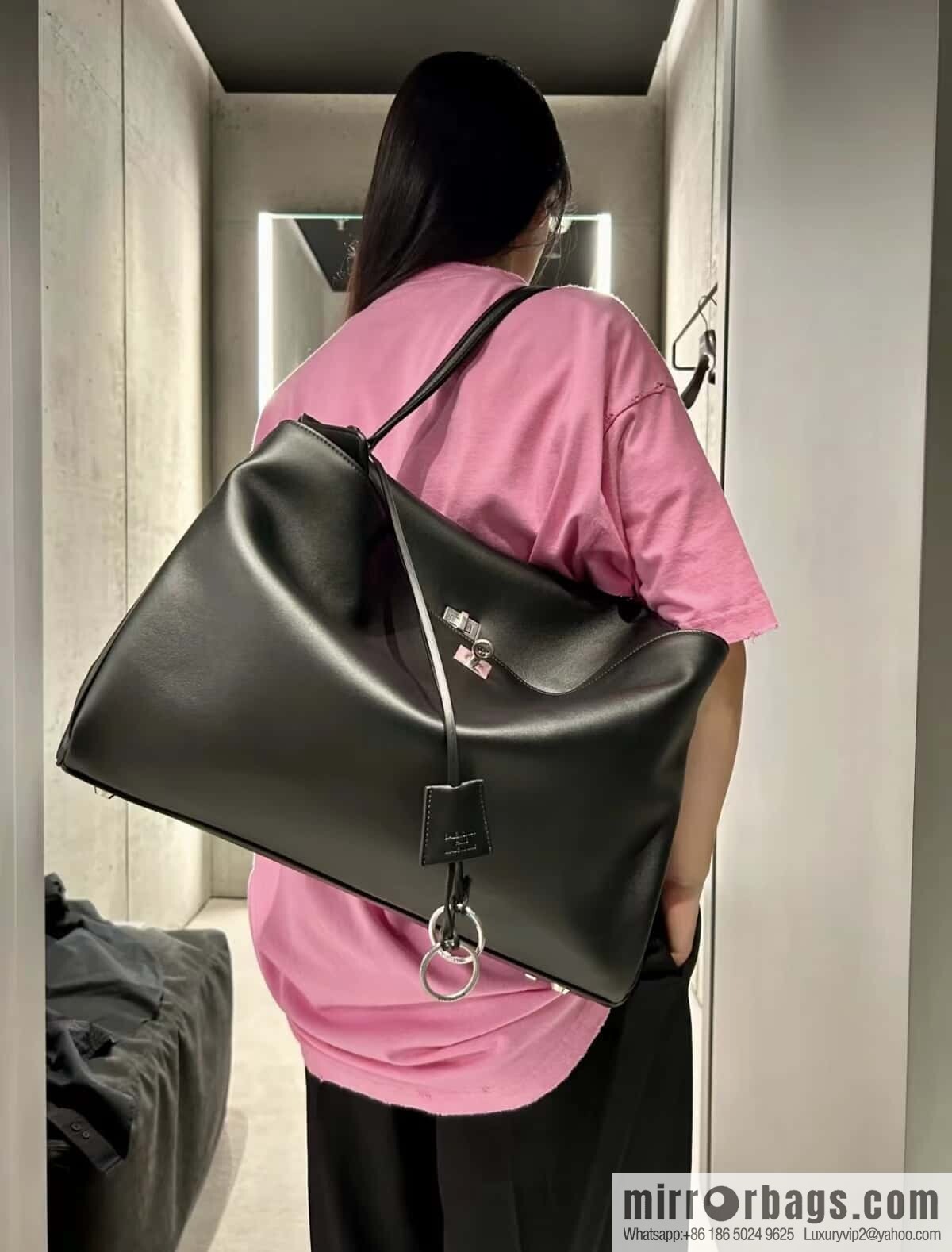 [Medium black silver buckle 】 𝐁𝐀𝐋𝐄𝐍𝐂𝐈𝐀𝐆𝐀 𝐑𝐎𝐃𝐄𝐎 𝐁𝐀𝐆 series handbag model number: 78972