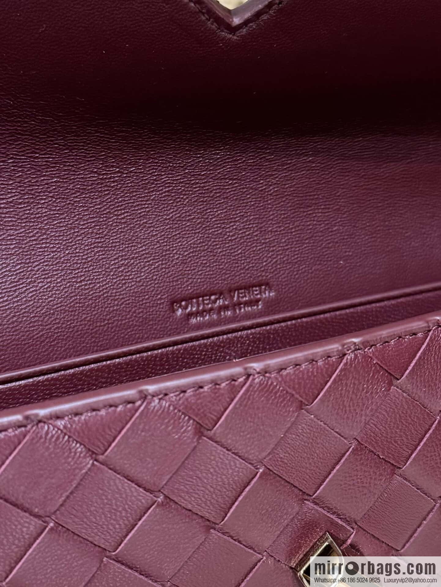 BV Andiamond Clutch 741511 Barolo Burgundy