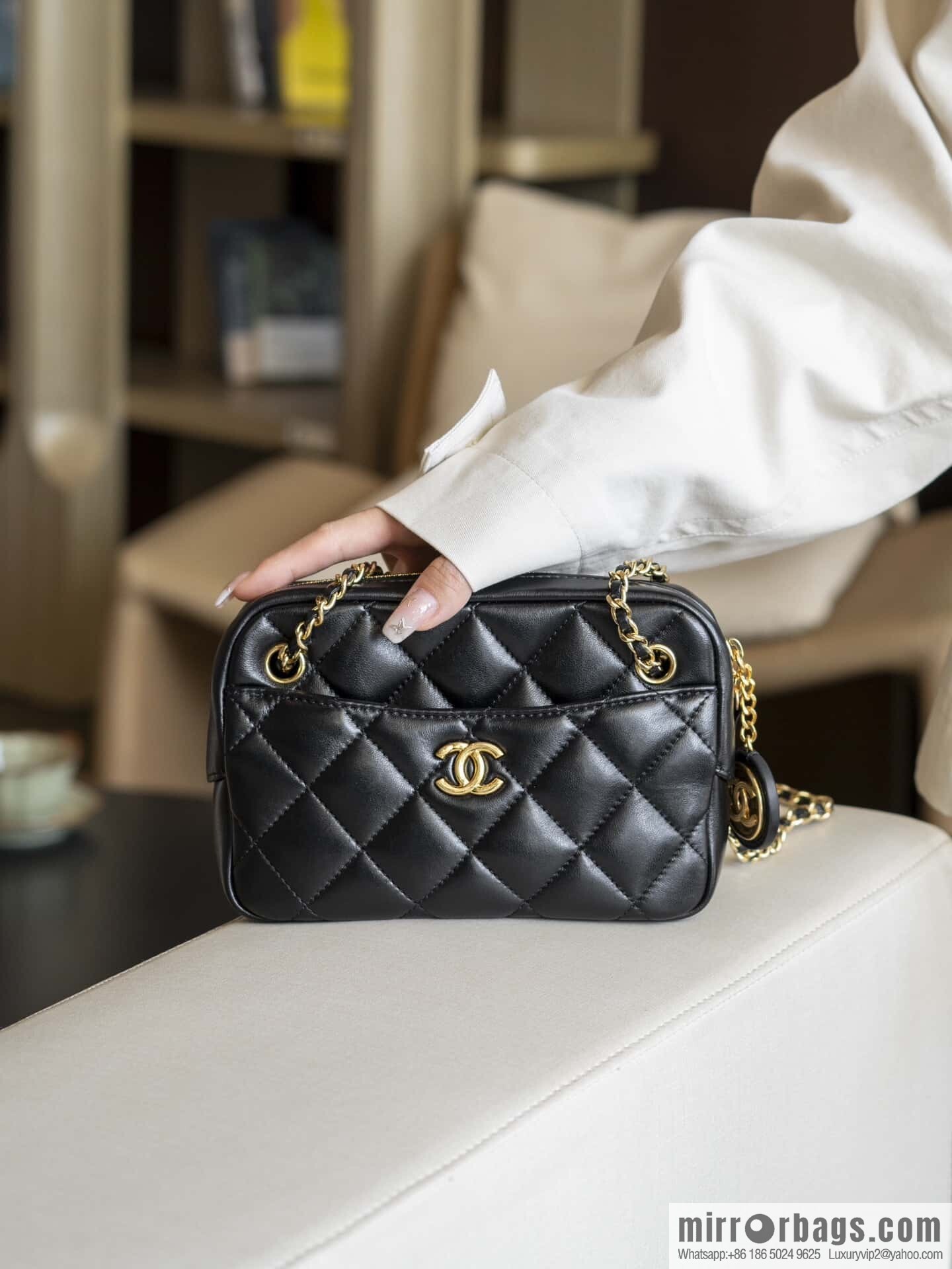ππ‘ππ§ππ₯ πππ€ Coin Camera Bag, Small, Black π€ AS5190