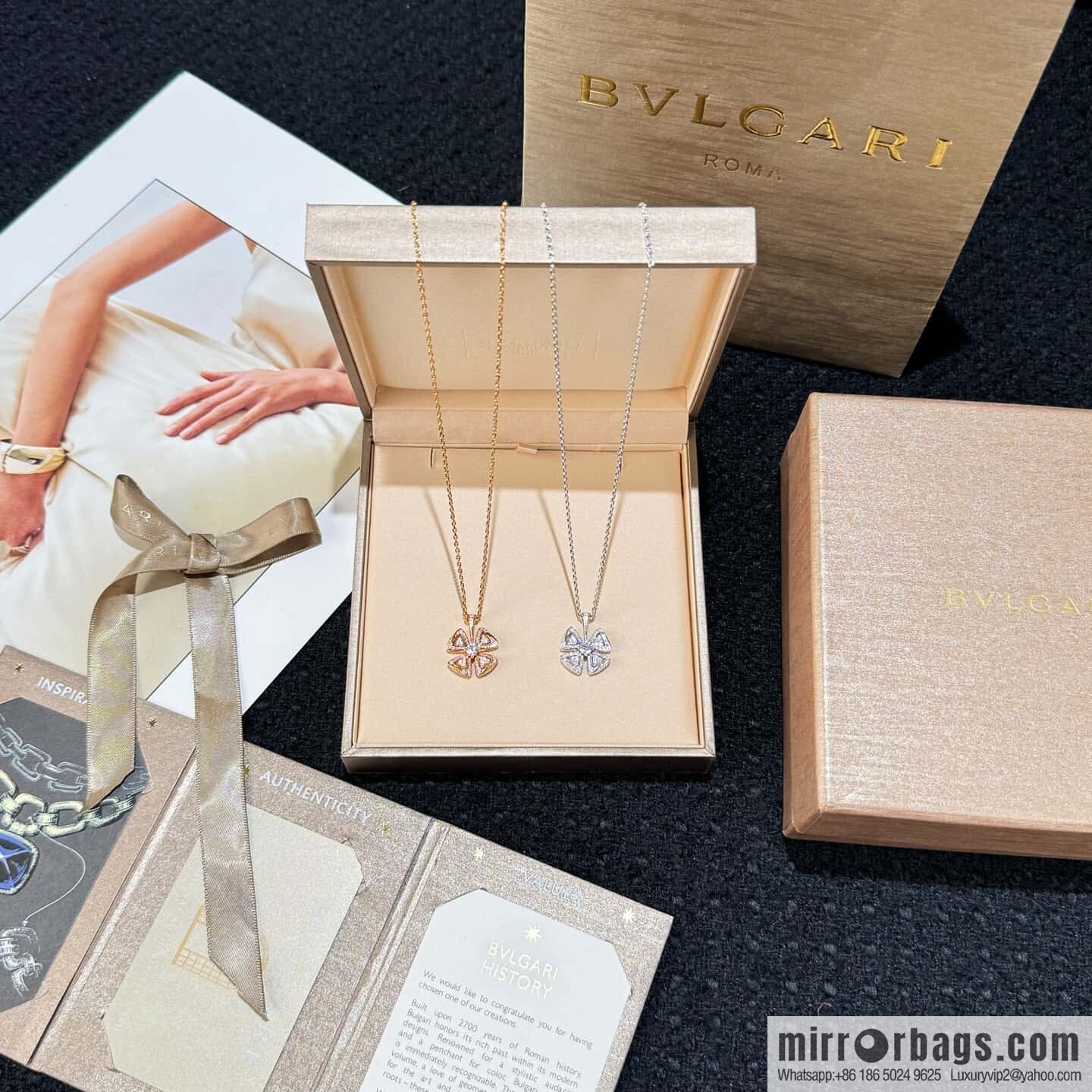 BVLGARI FIOREVER series four-leaf clover necklace