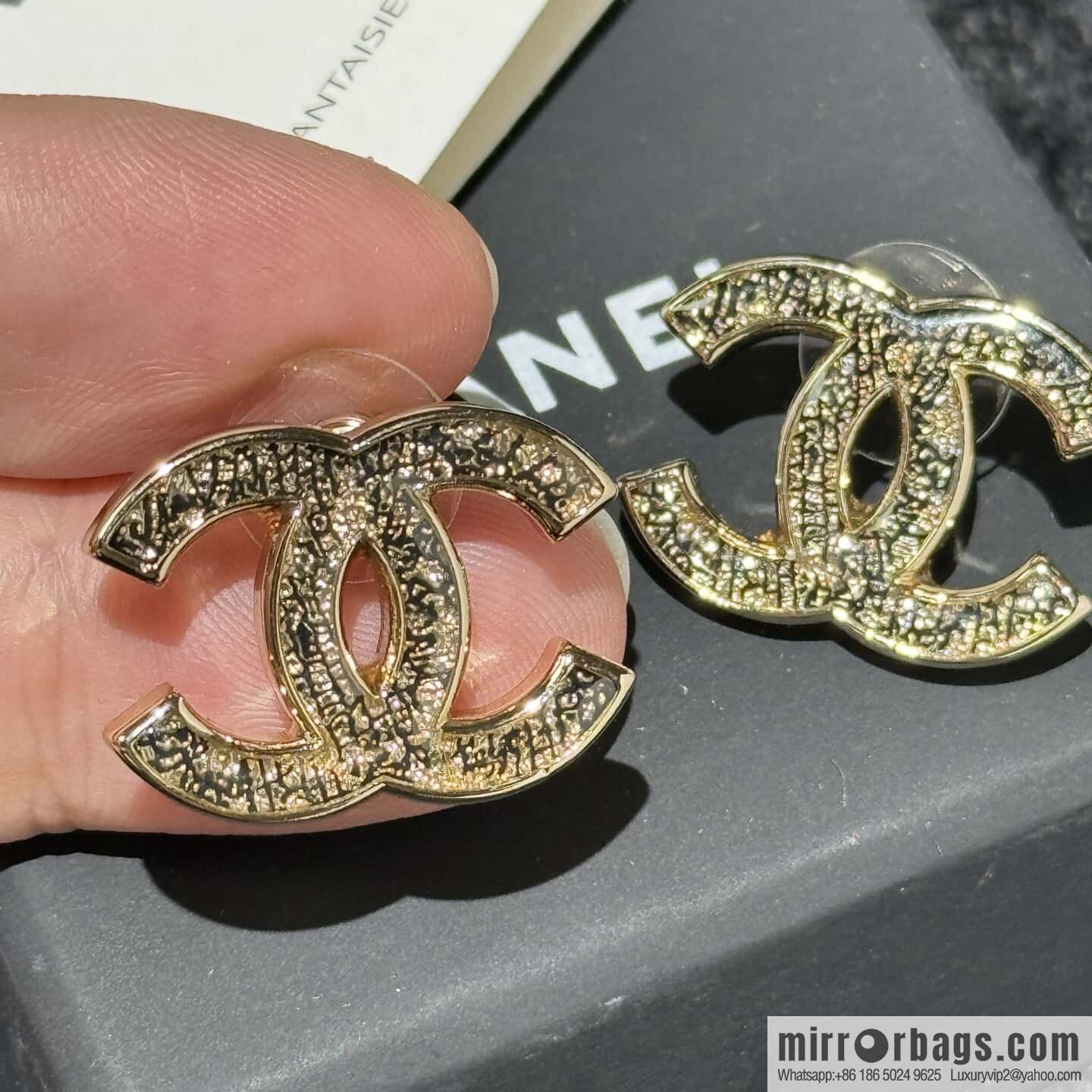☀️New ☑️ chanel c1 double c stud earrings
