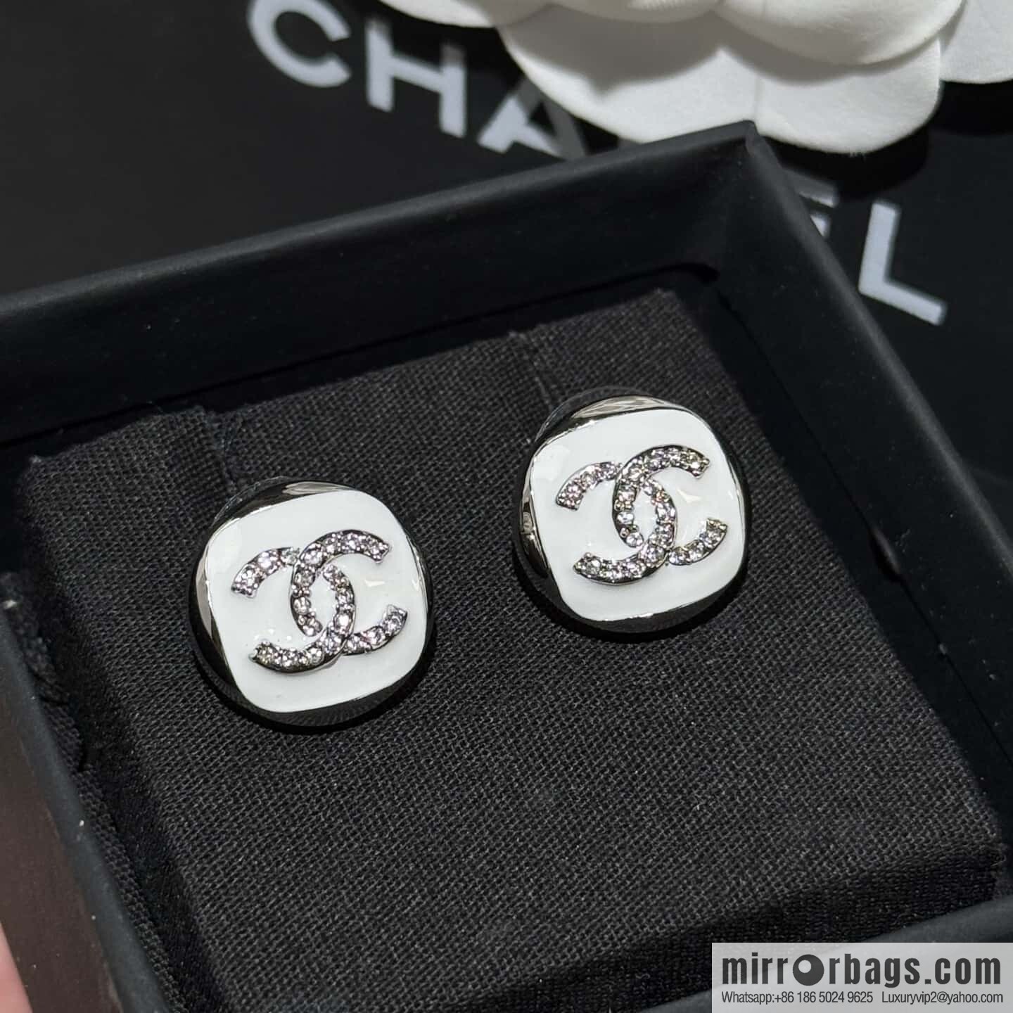 ❗️New ❗️ ☀️ new ☑️ chanel c1 double c stud earrings ☀️