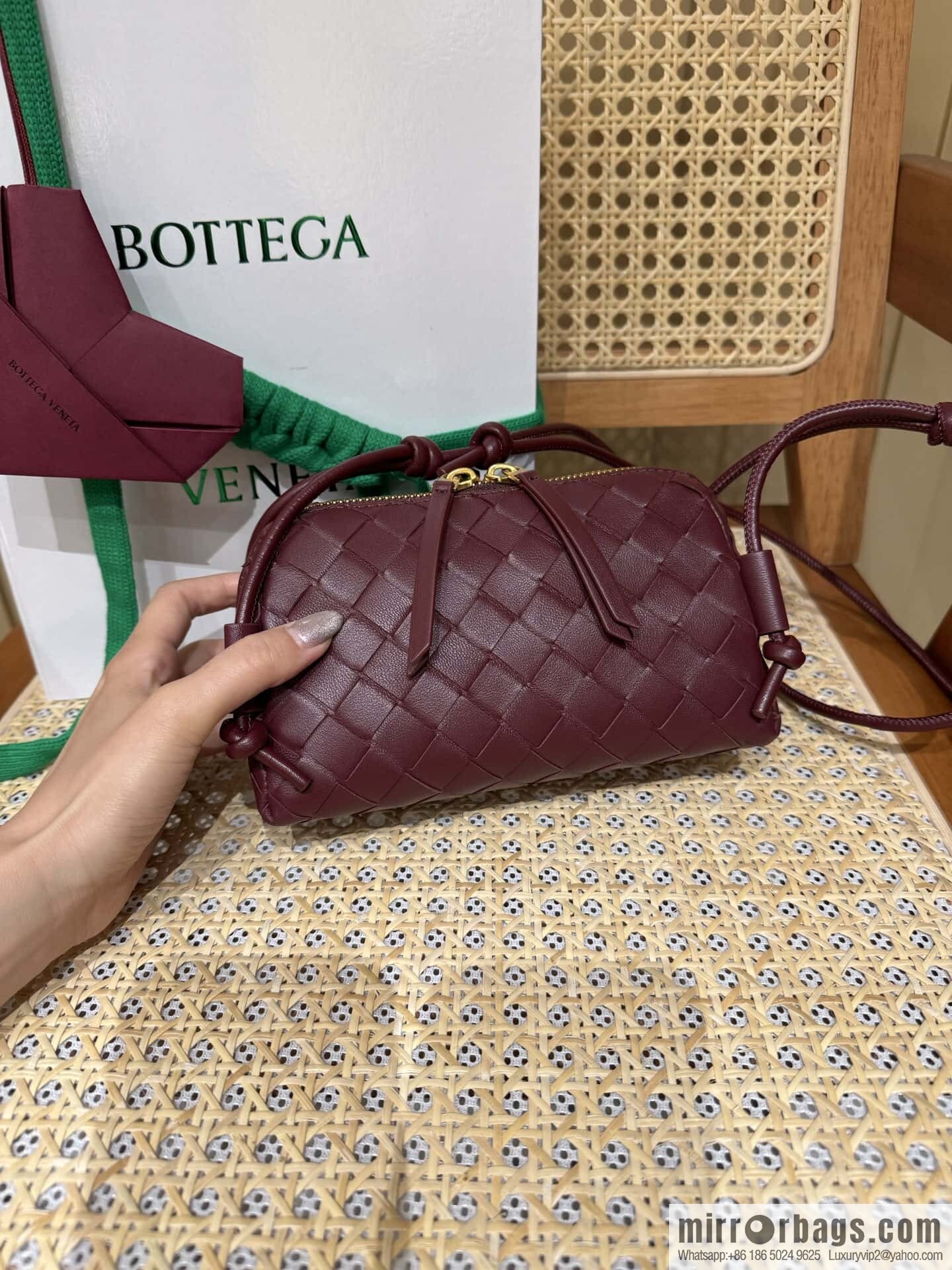 BV Shell Bag Concert 794258 Barolo Burgundy