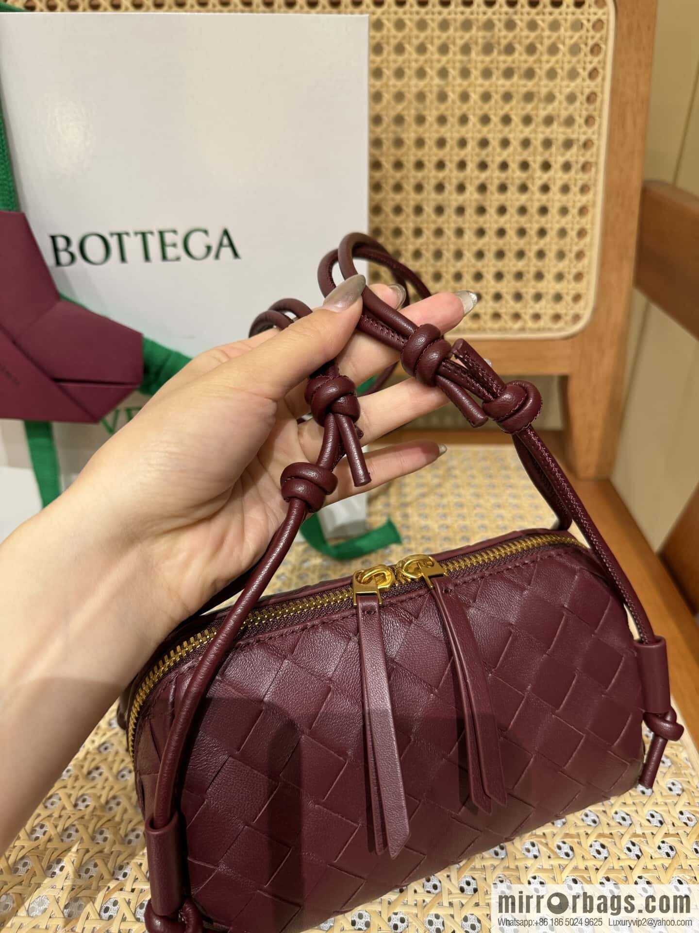 BV Shell Bag Concert 794258 Barolo Burgundy