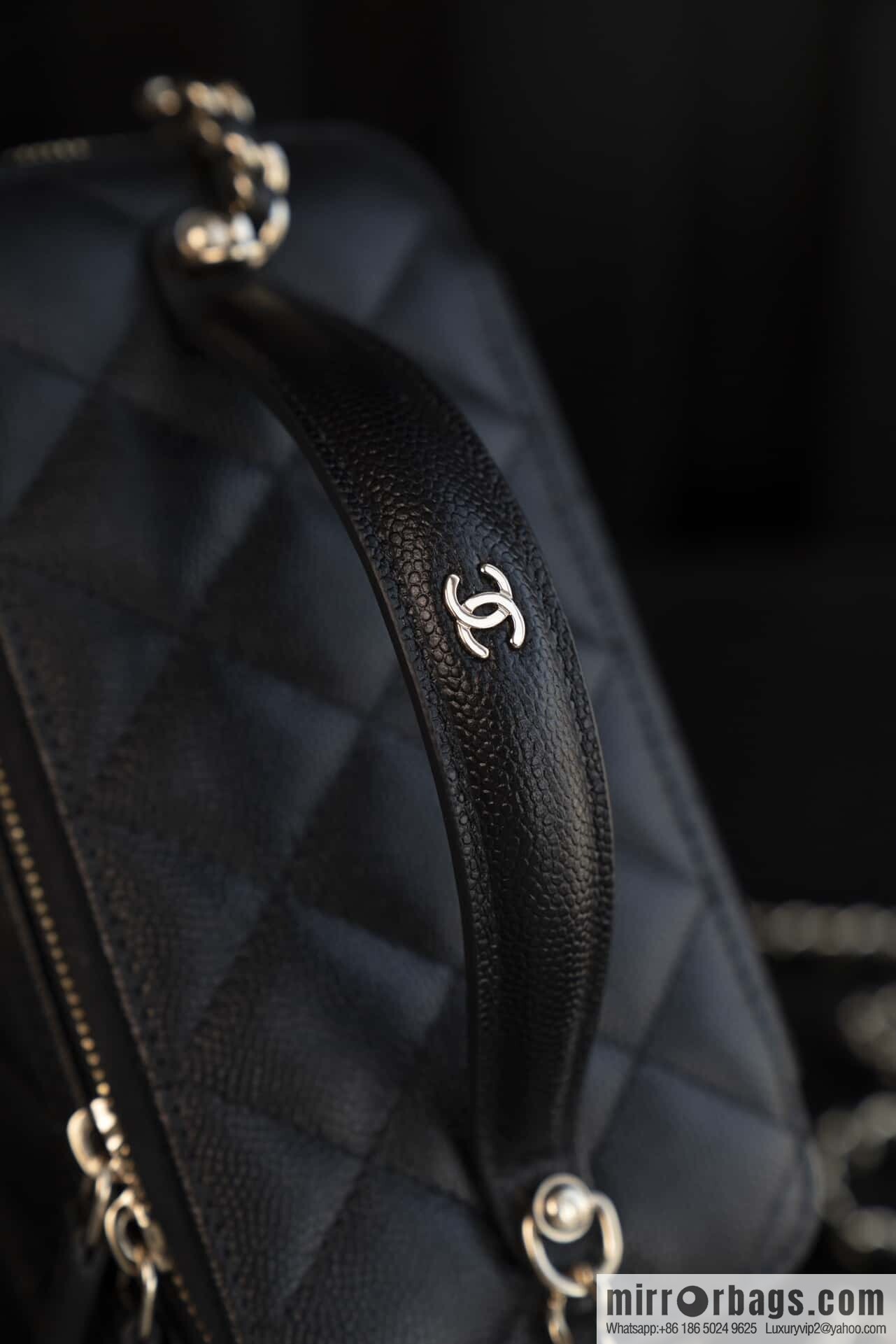 ππ‘ππ§ππ₯ πππ new, handle box bag, black gold lychee cow π€ AP4404